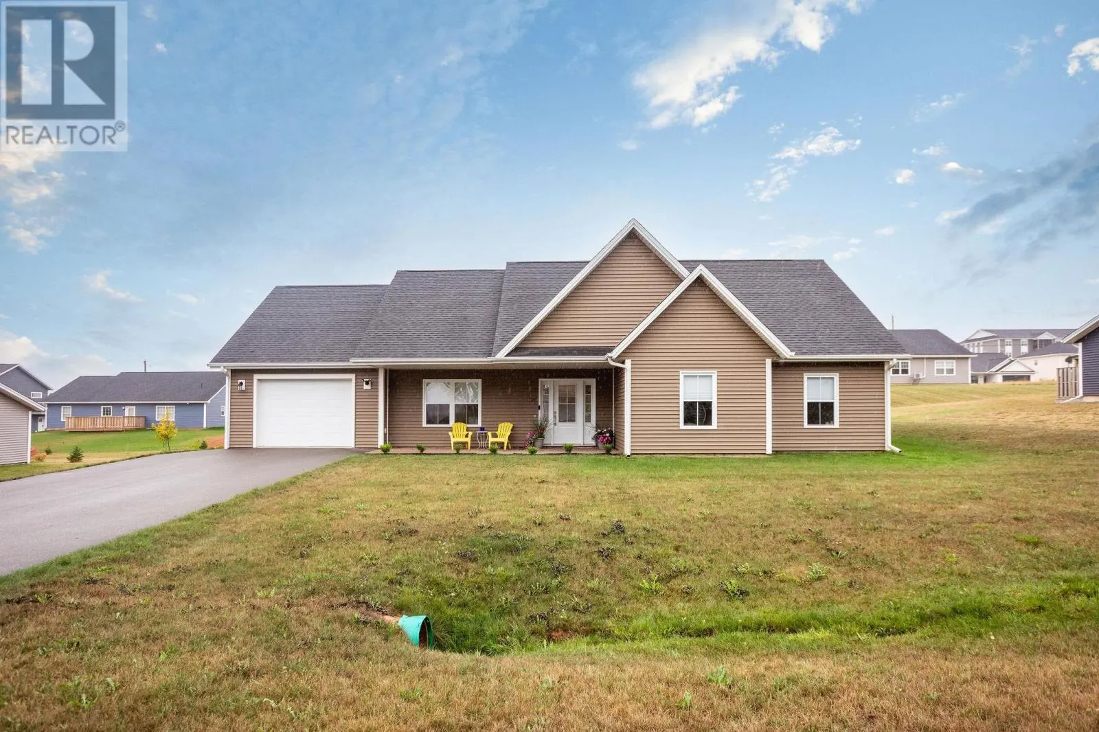 27 East Royalty Road