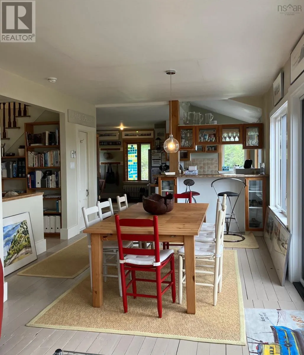 903 FELTZEN SOUTH Road