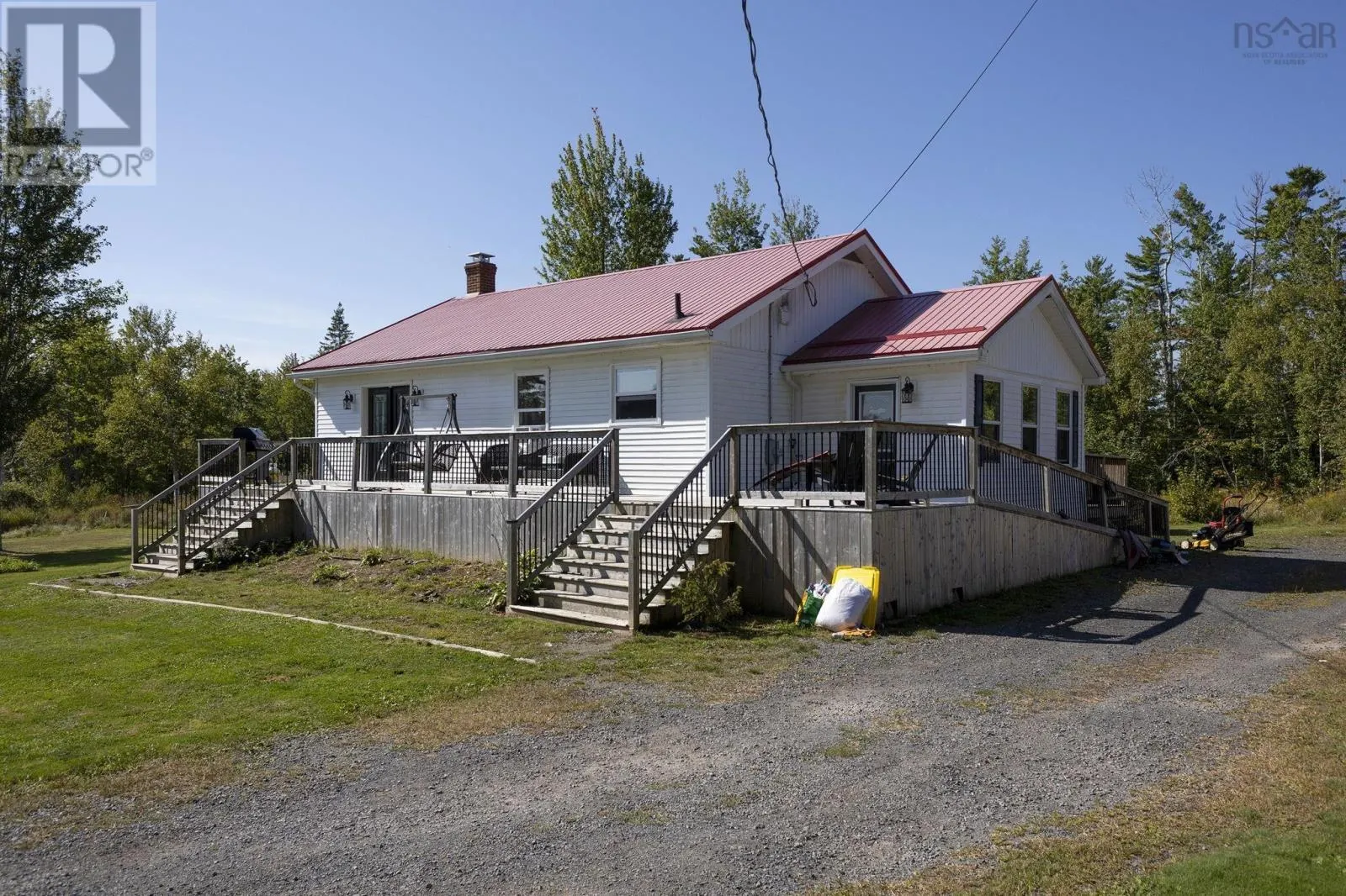 6450 Highway 6