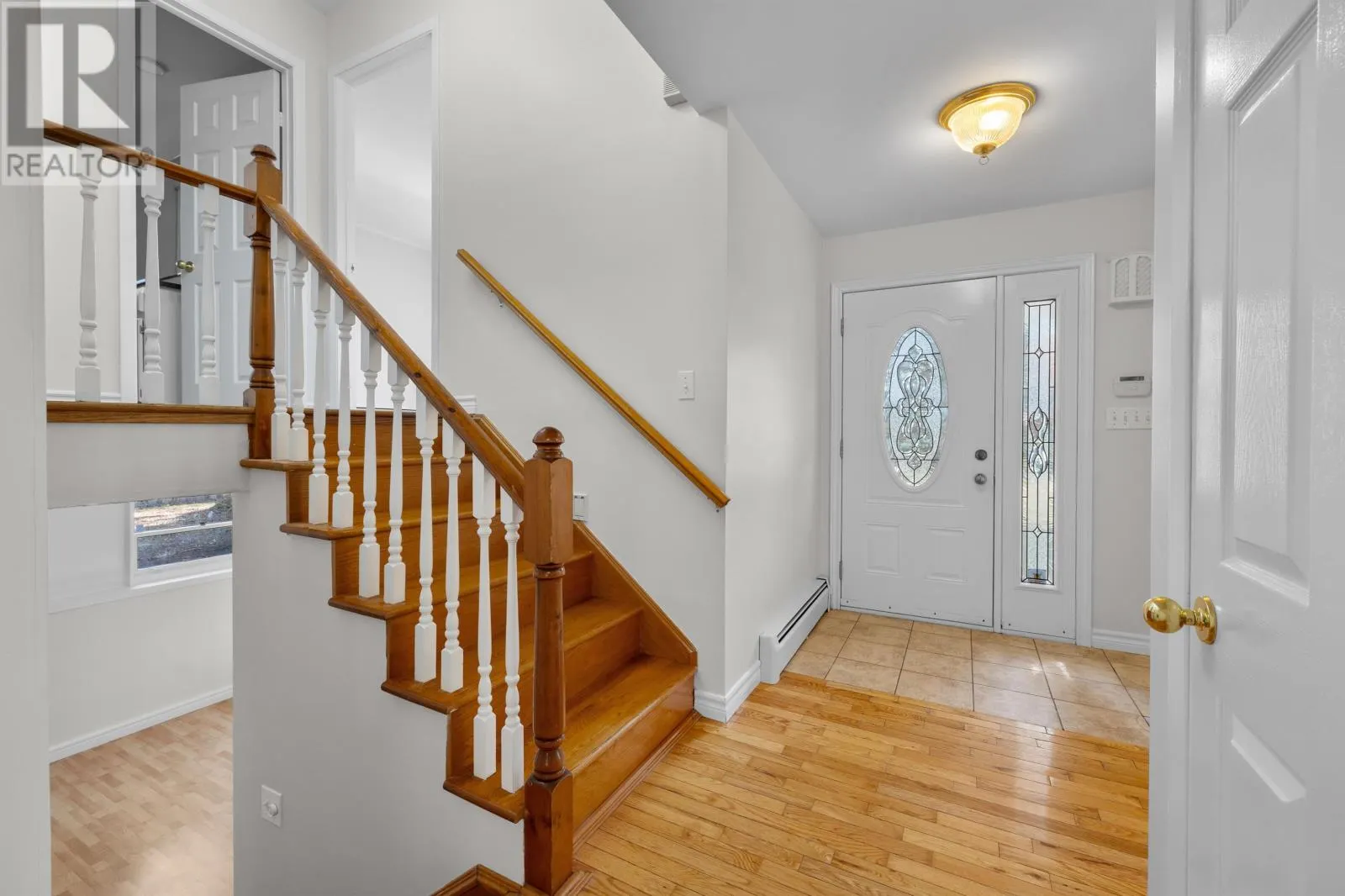 61 Glencove Dr