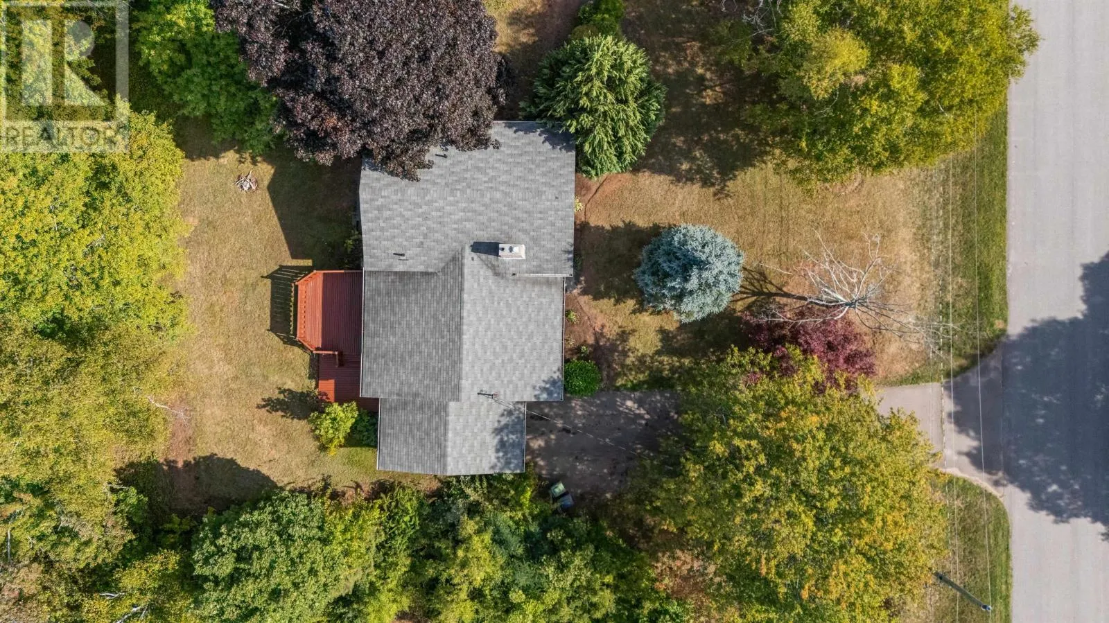 61 Glencove Dr