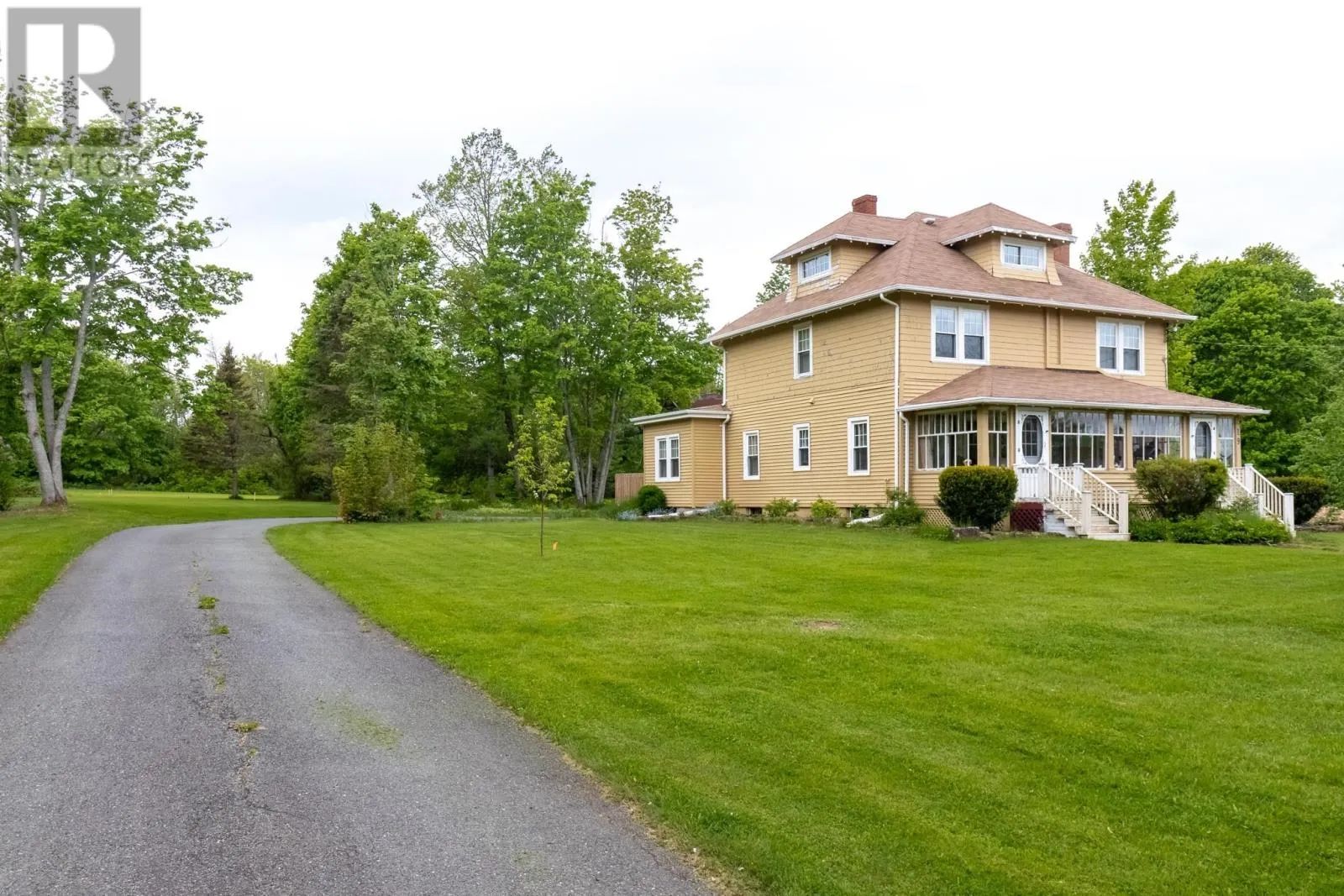 19 Wood Island Road