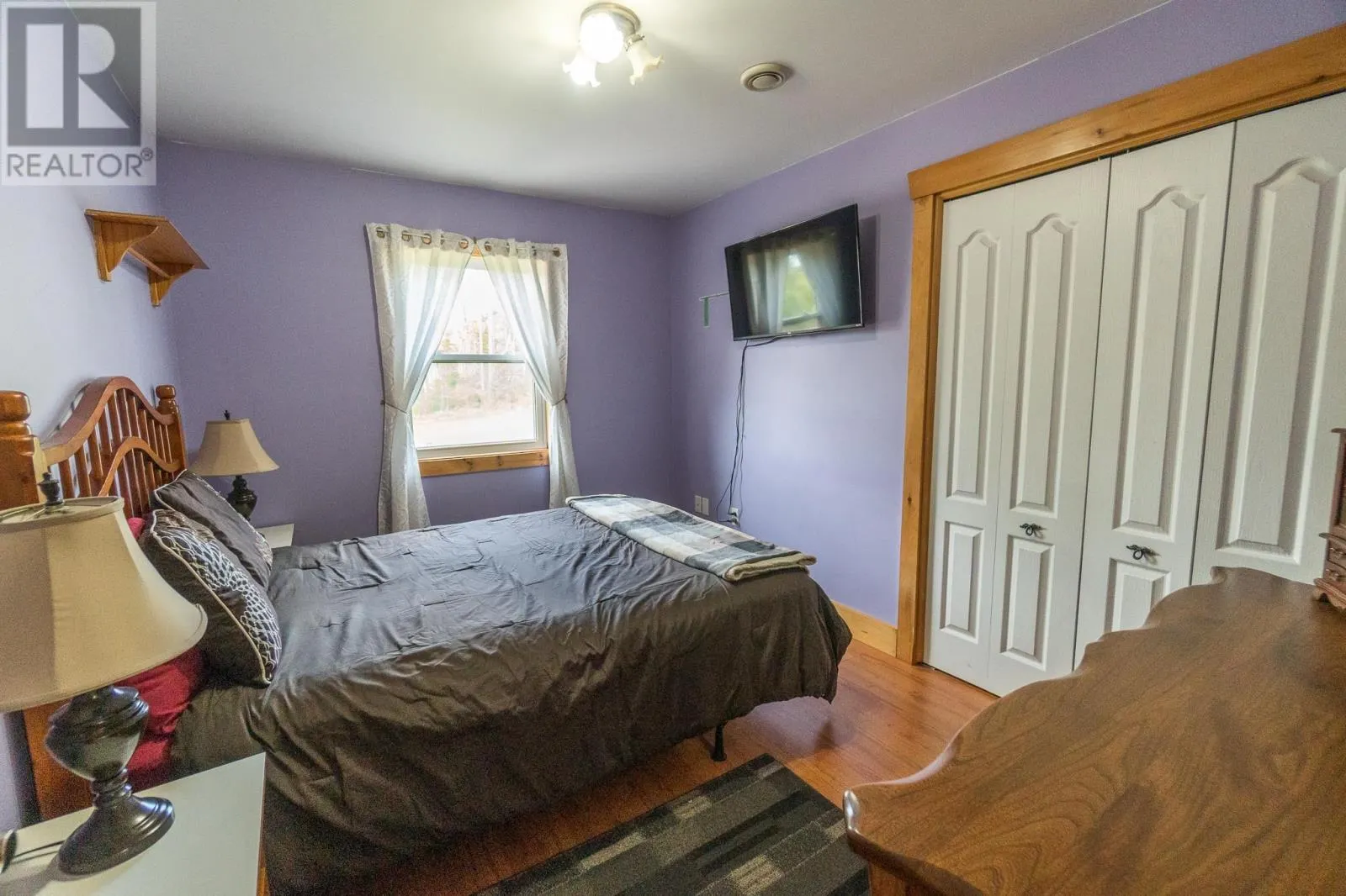 136 Crooked Creek Road