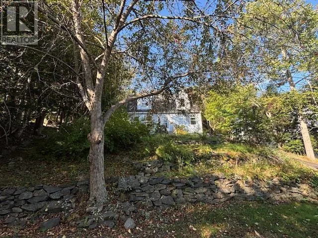 7 Millview Avenue