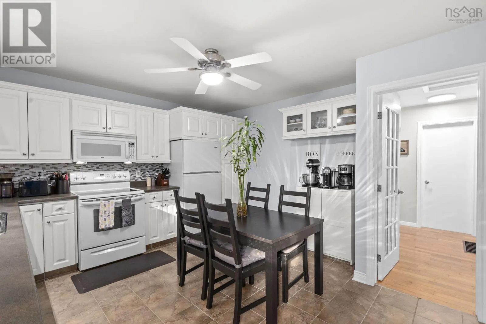 62 Maplewood Drive