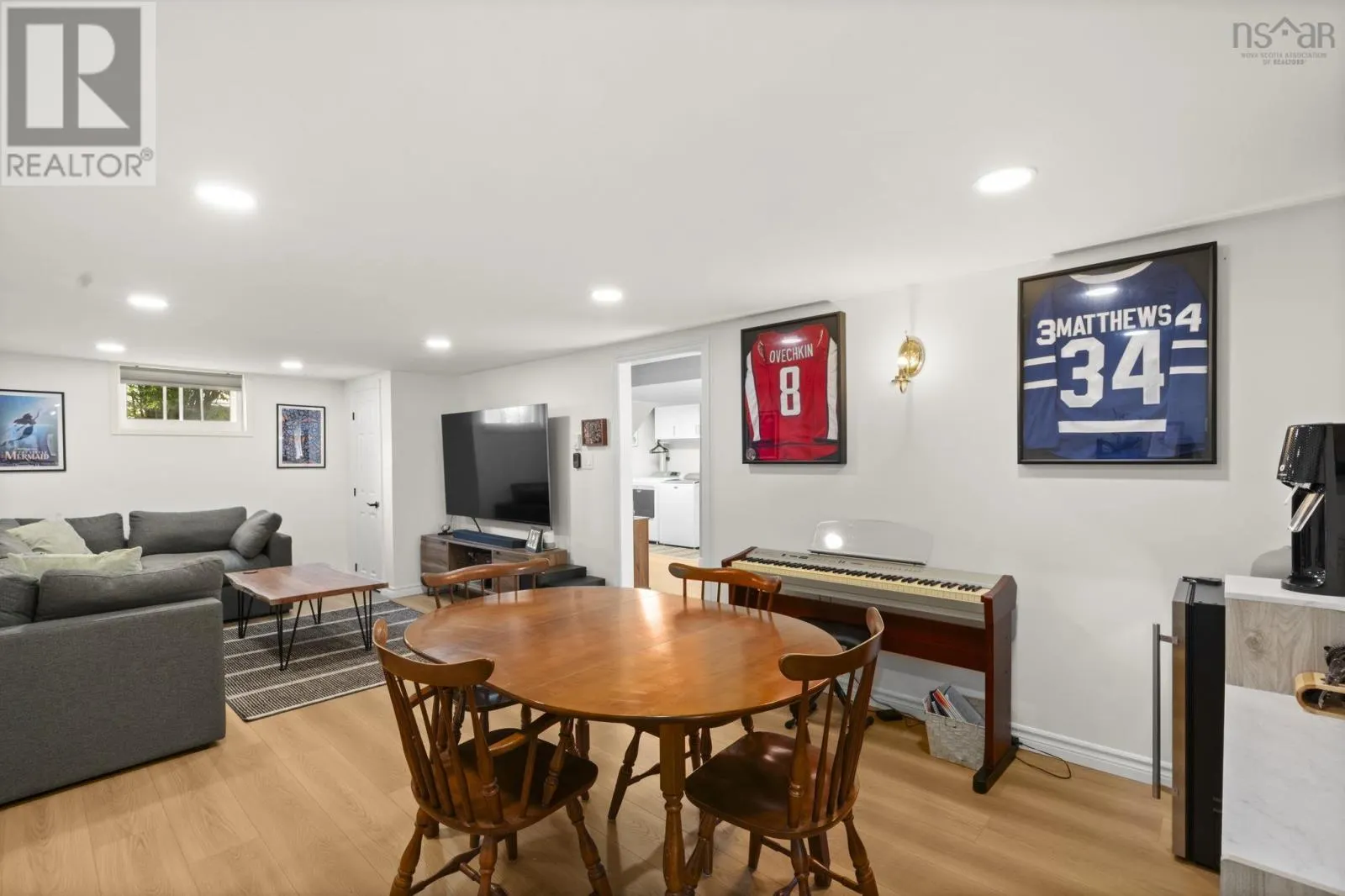 62 Maplewood Drive