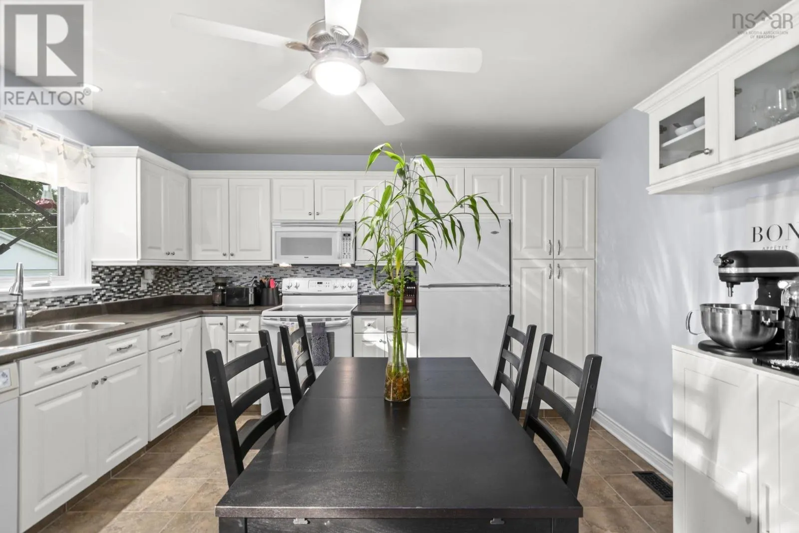 62 Maplewood Drive