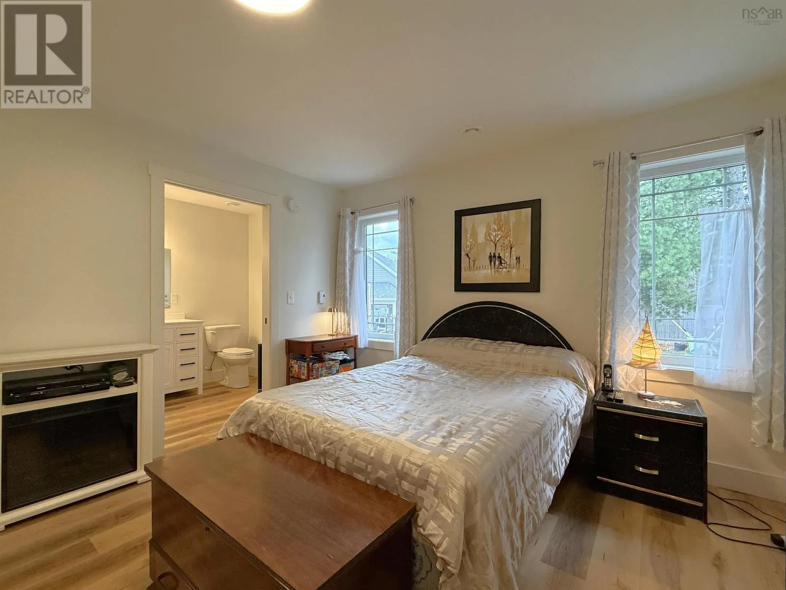 15 Dr Ernst Court