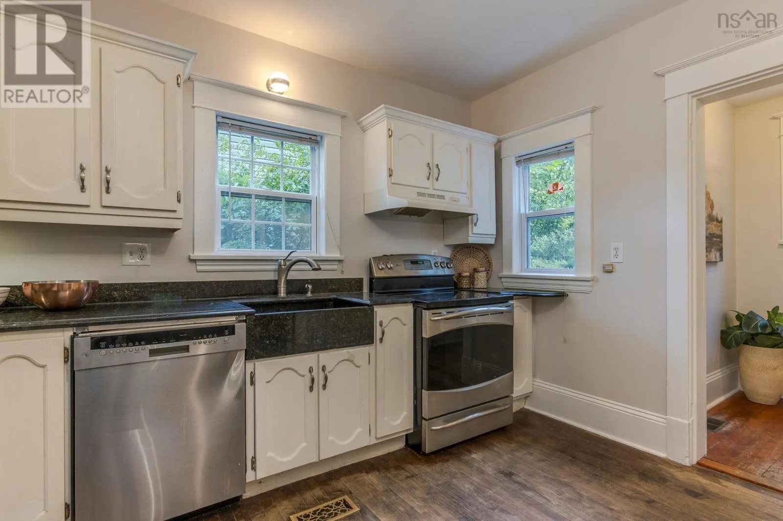540 St Margarets Bay Road