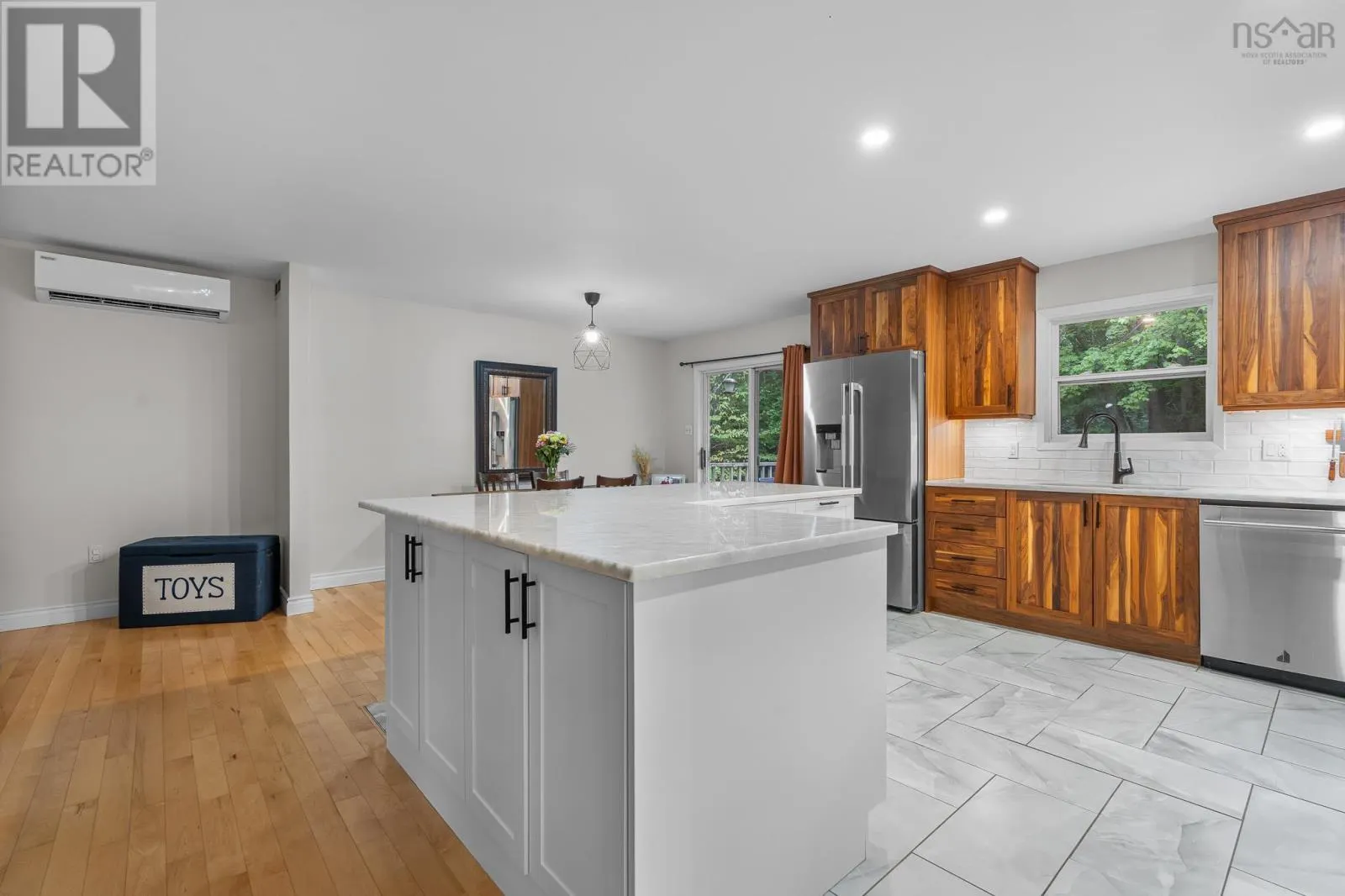 15 Maranatha Drive