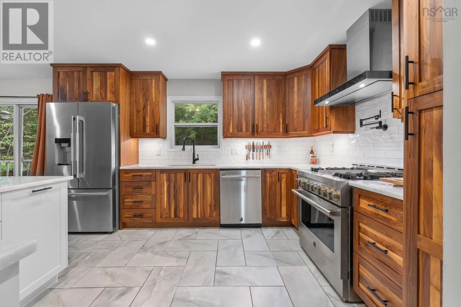 15 Maranatha Drive