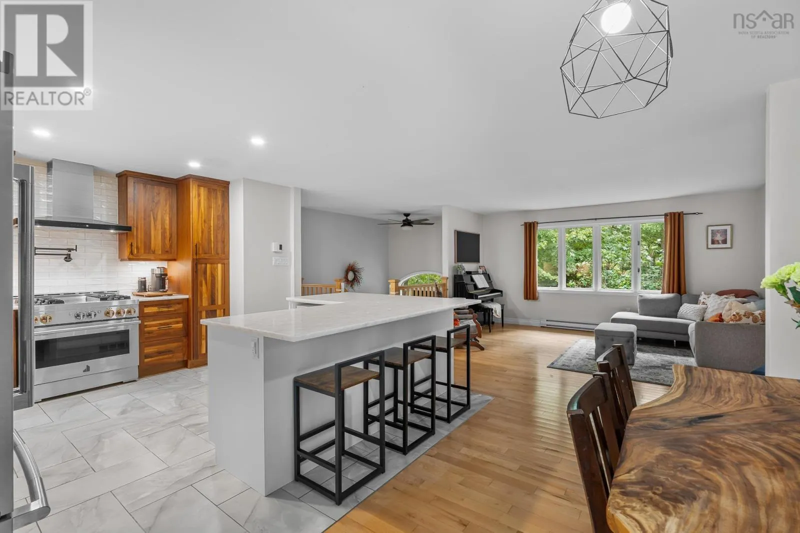 15 Maranatha Drive