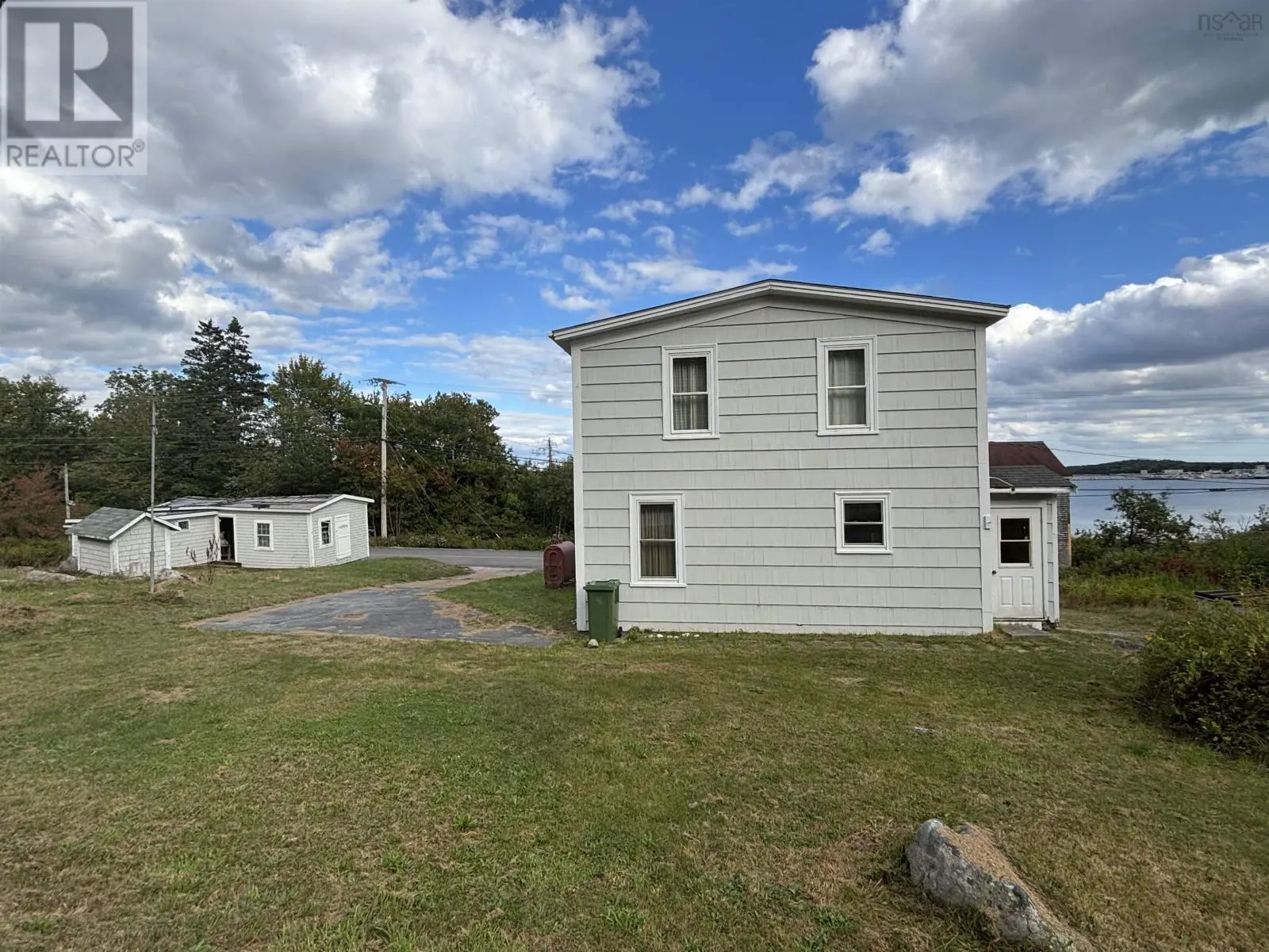 18 Central Port Mouton Road