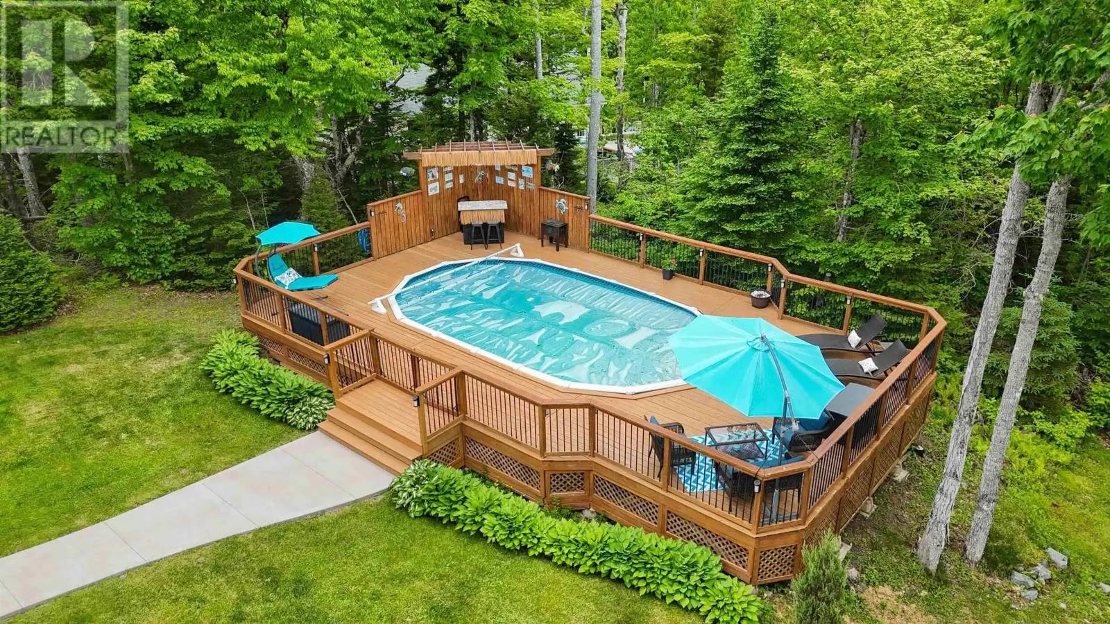 30 Pepperbush Court