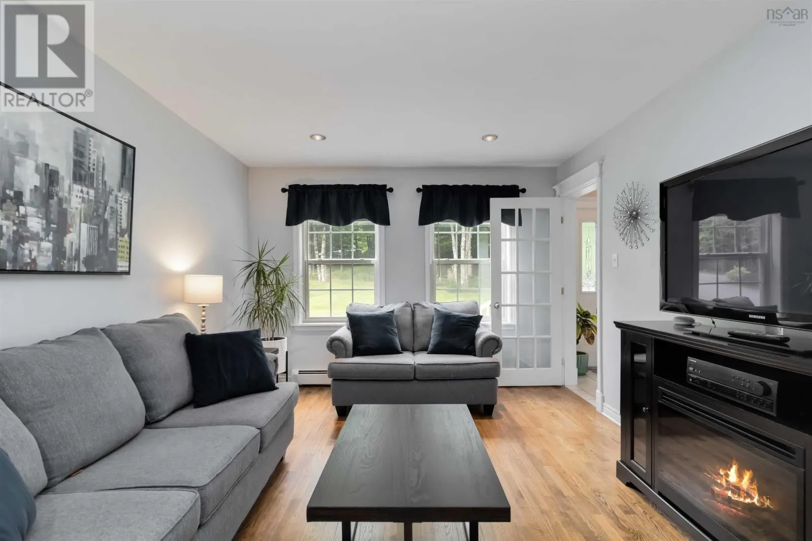 30 Pepperbush Court