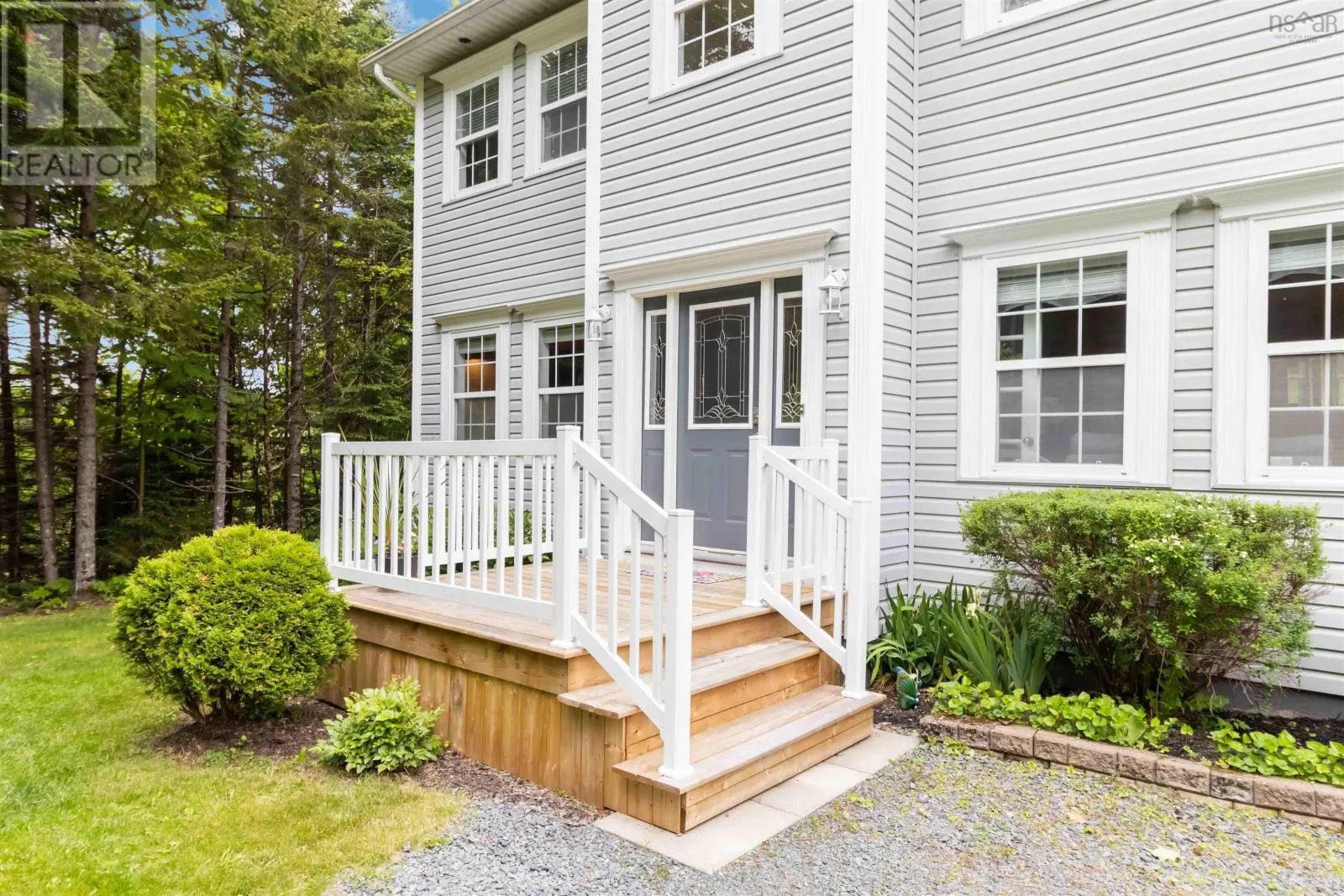 30 Pepperbush Court