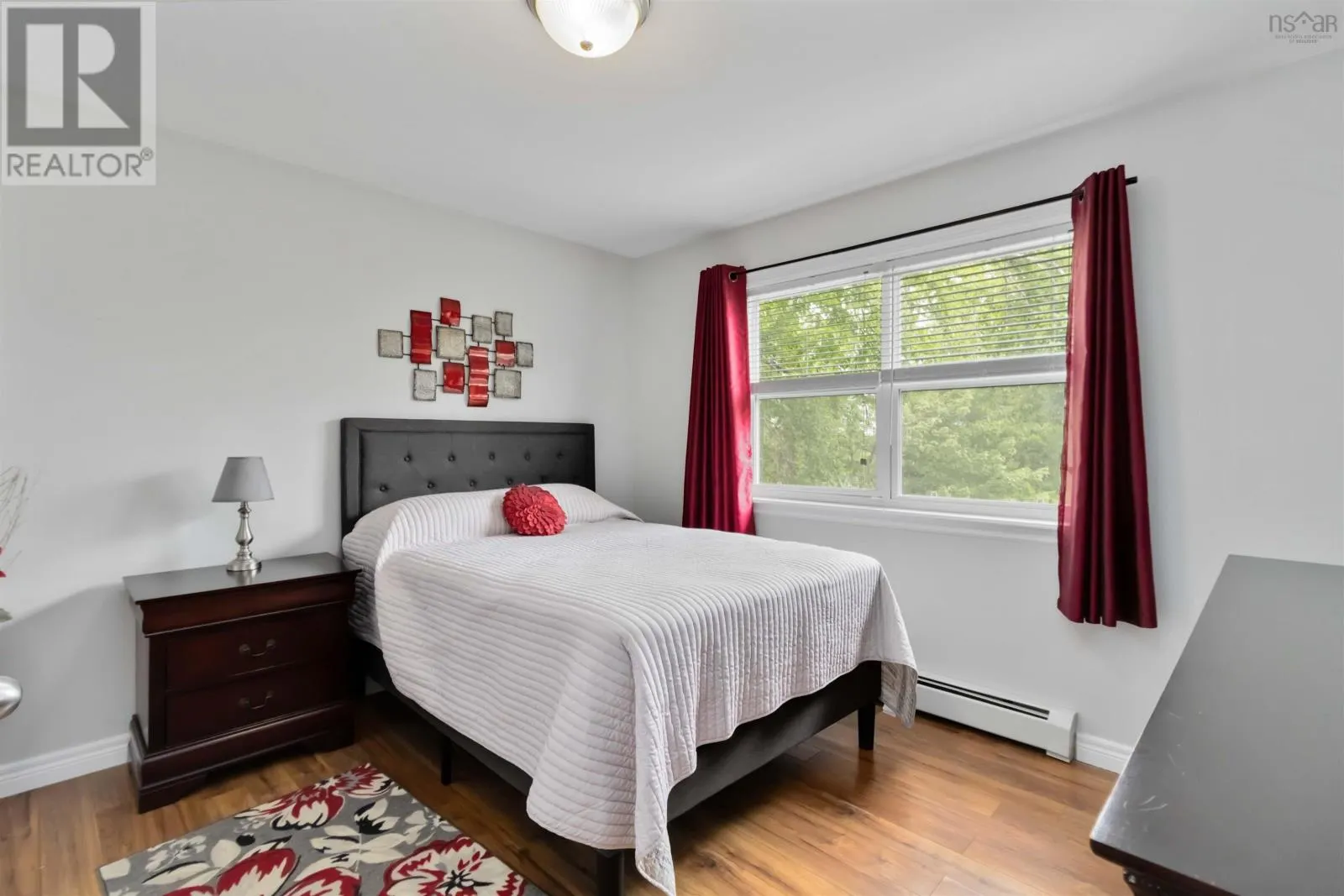 30 Pepperbush Court
