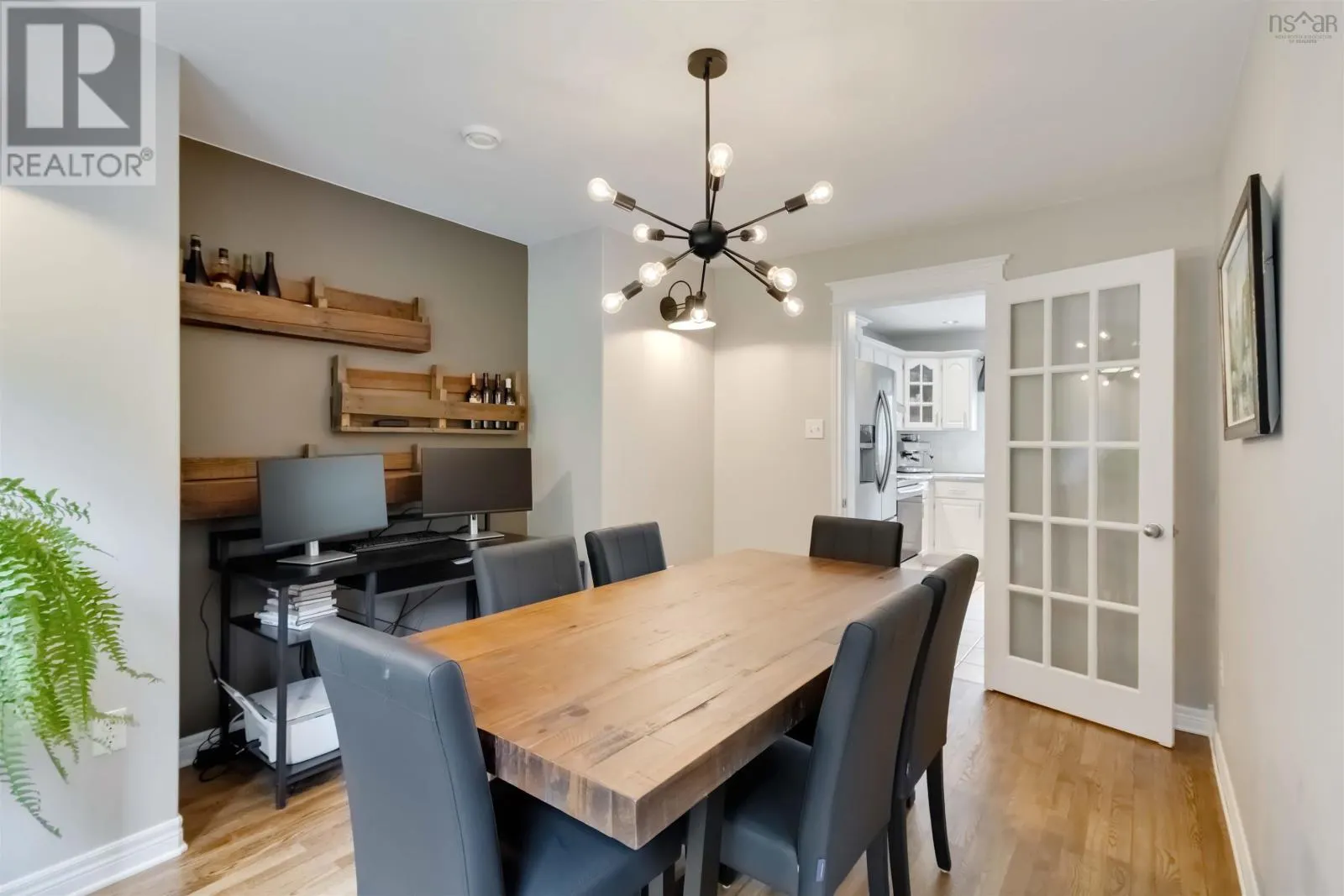 30 Pepperbush Court