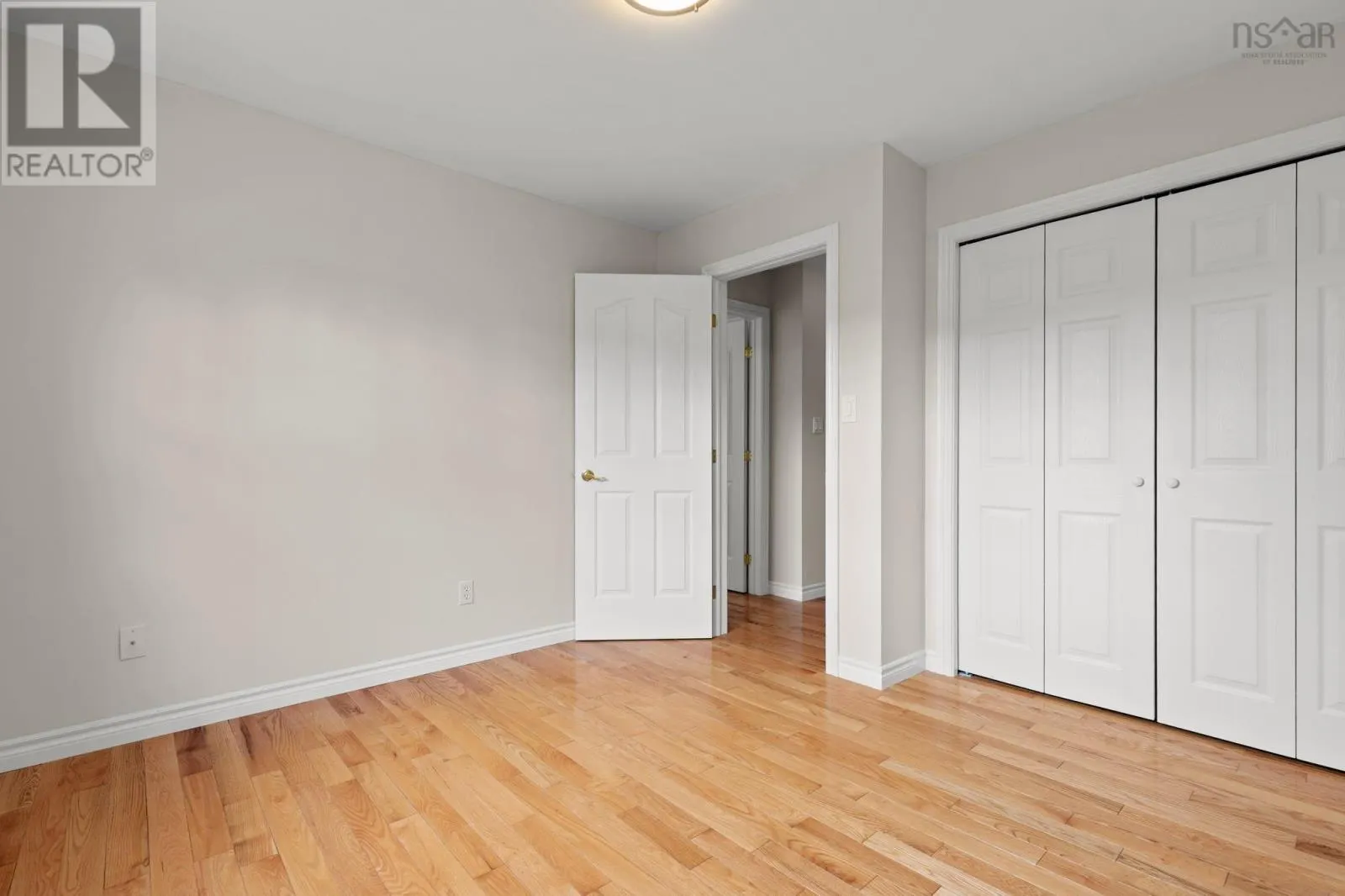 24 Carriage Road