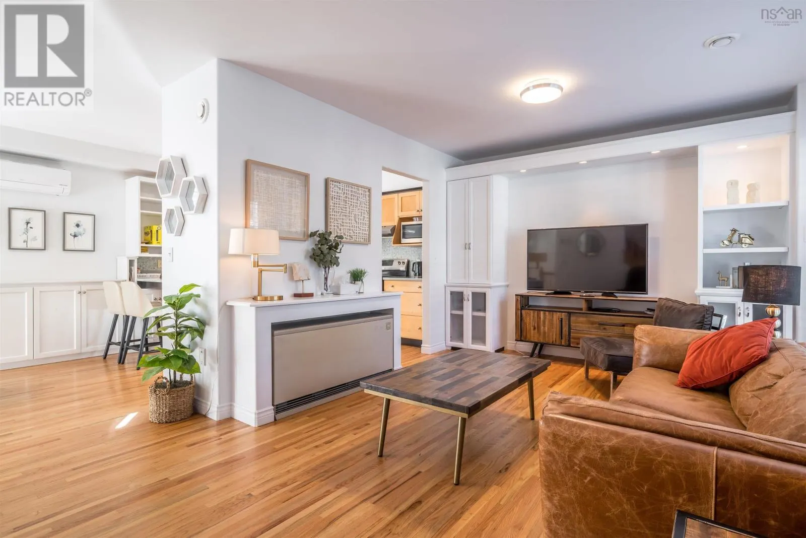 102 5800 Tower Terrace