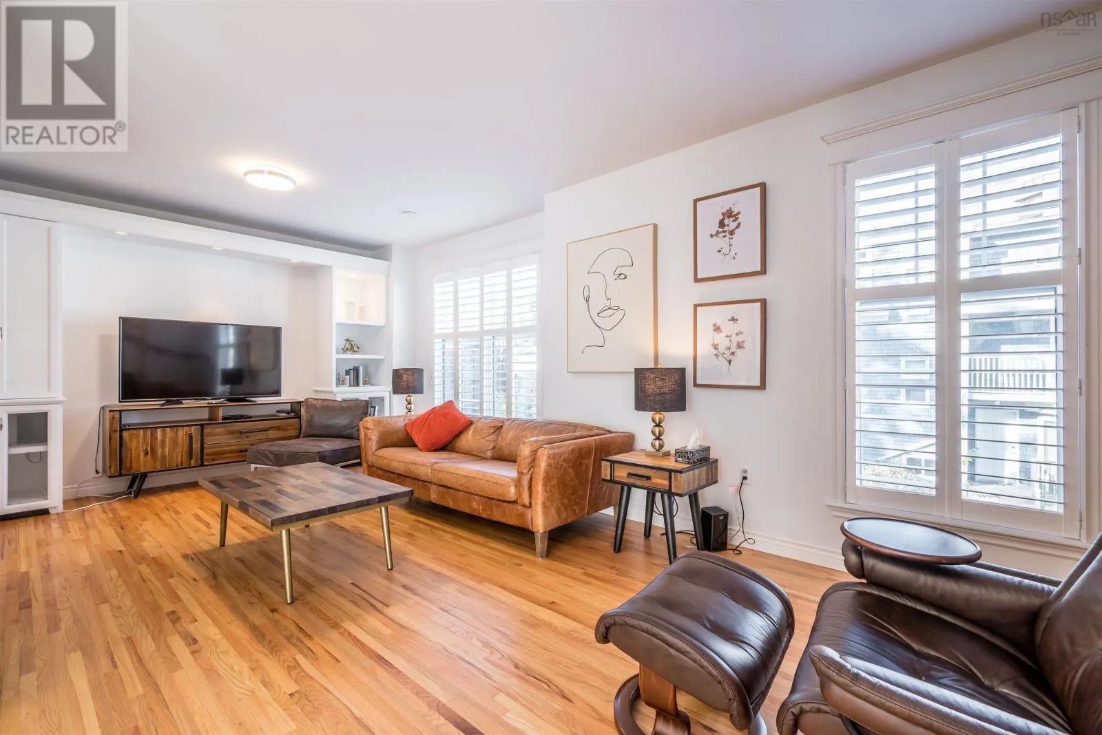 102 5800 Tower Terrace
