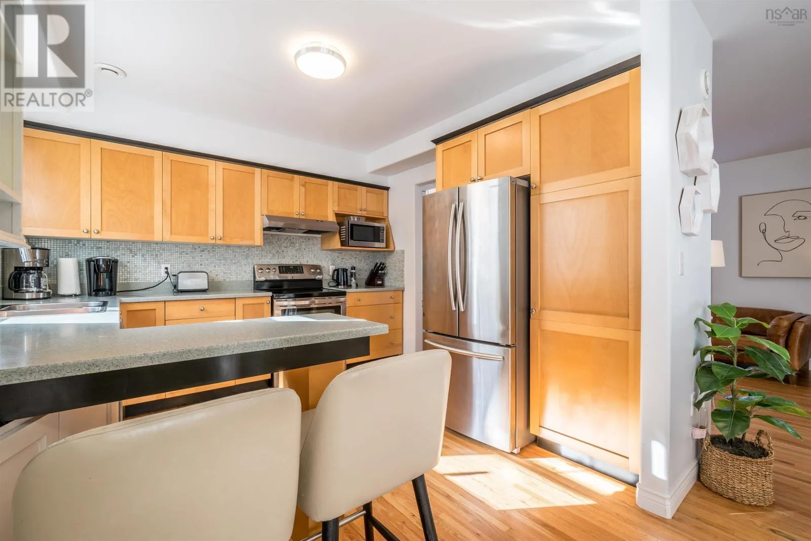 102 5800 Tower Terrace
