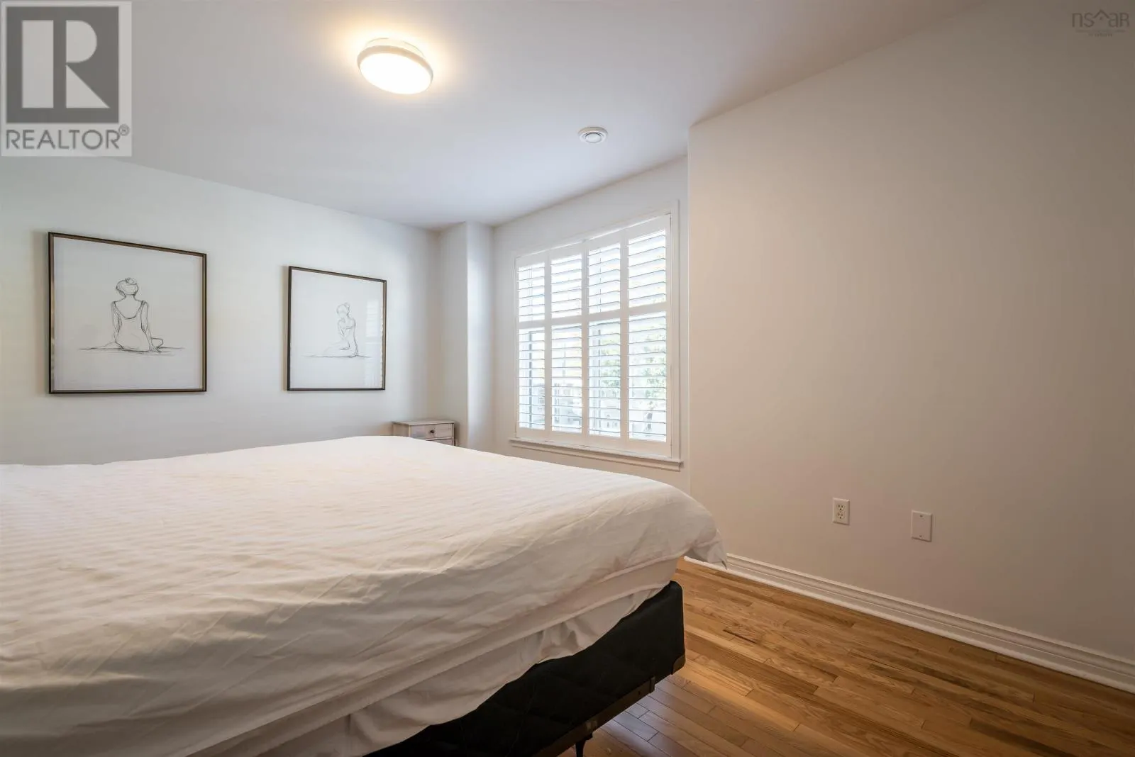 102 5800 Tower Terrace