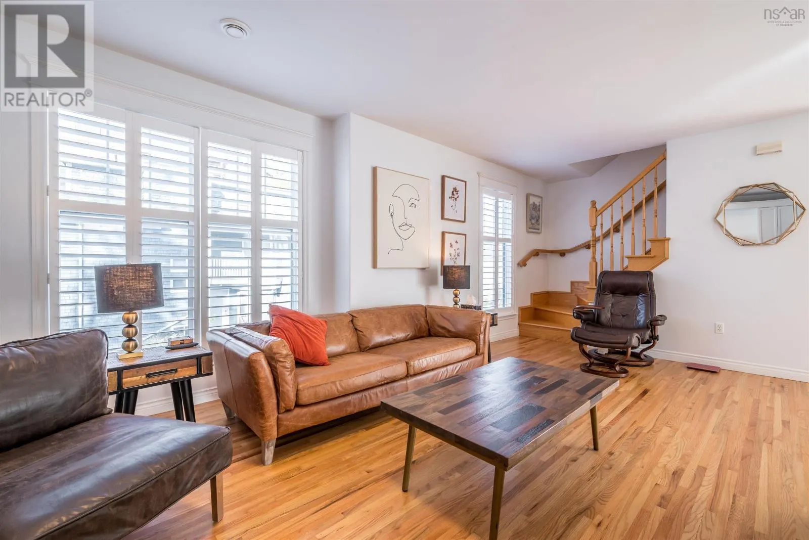 102 5800 Tower Terrace
