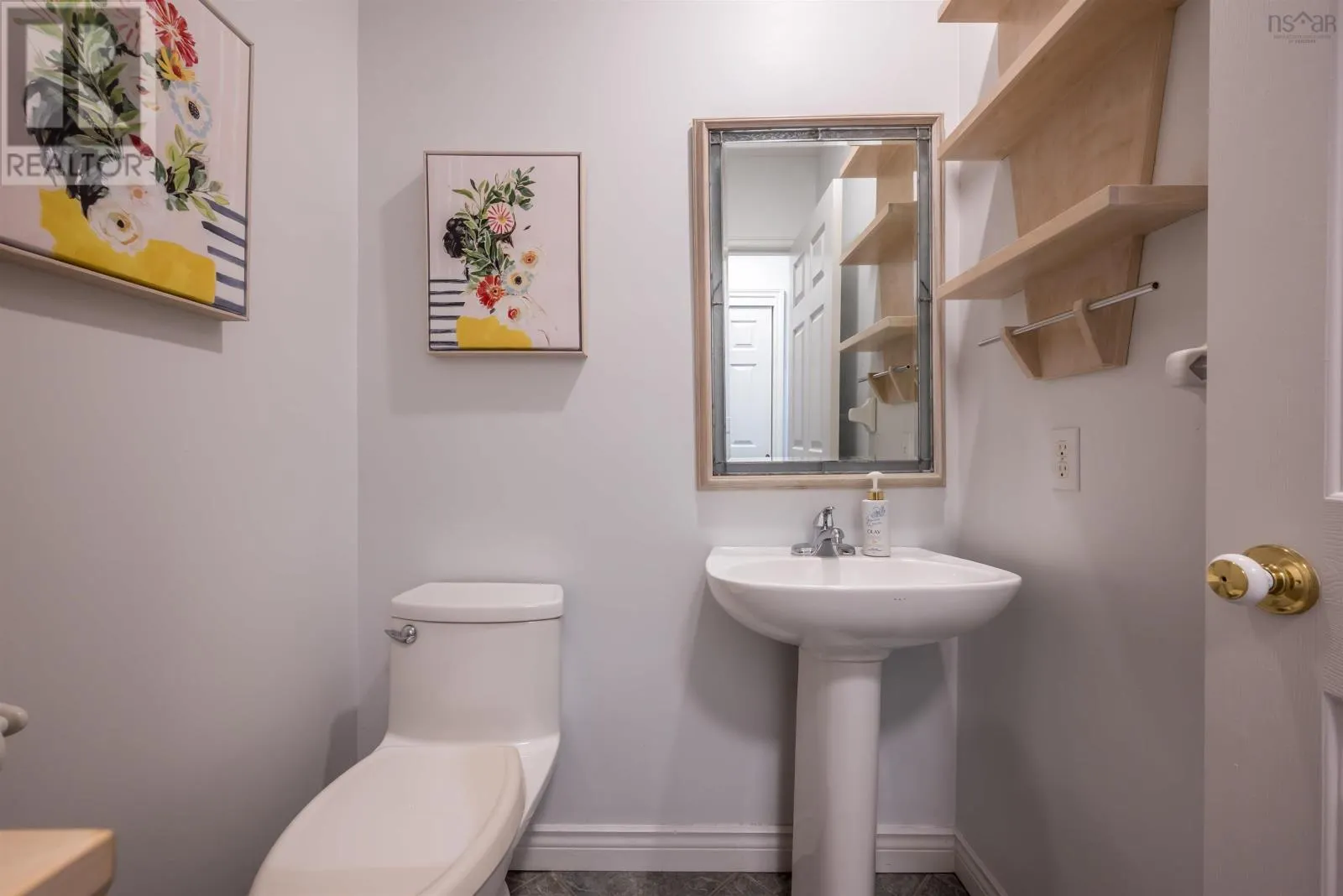 102 5800 Tower Terrace