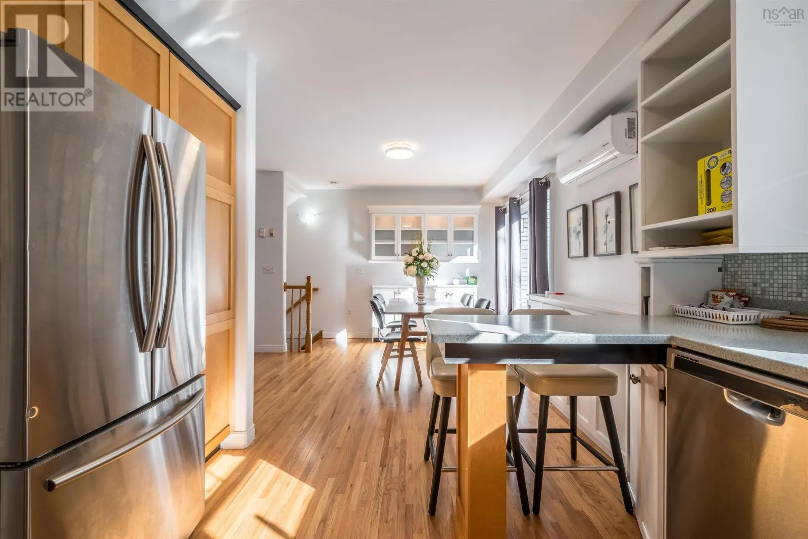 102 5800 Tower Terrace