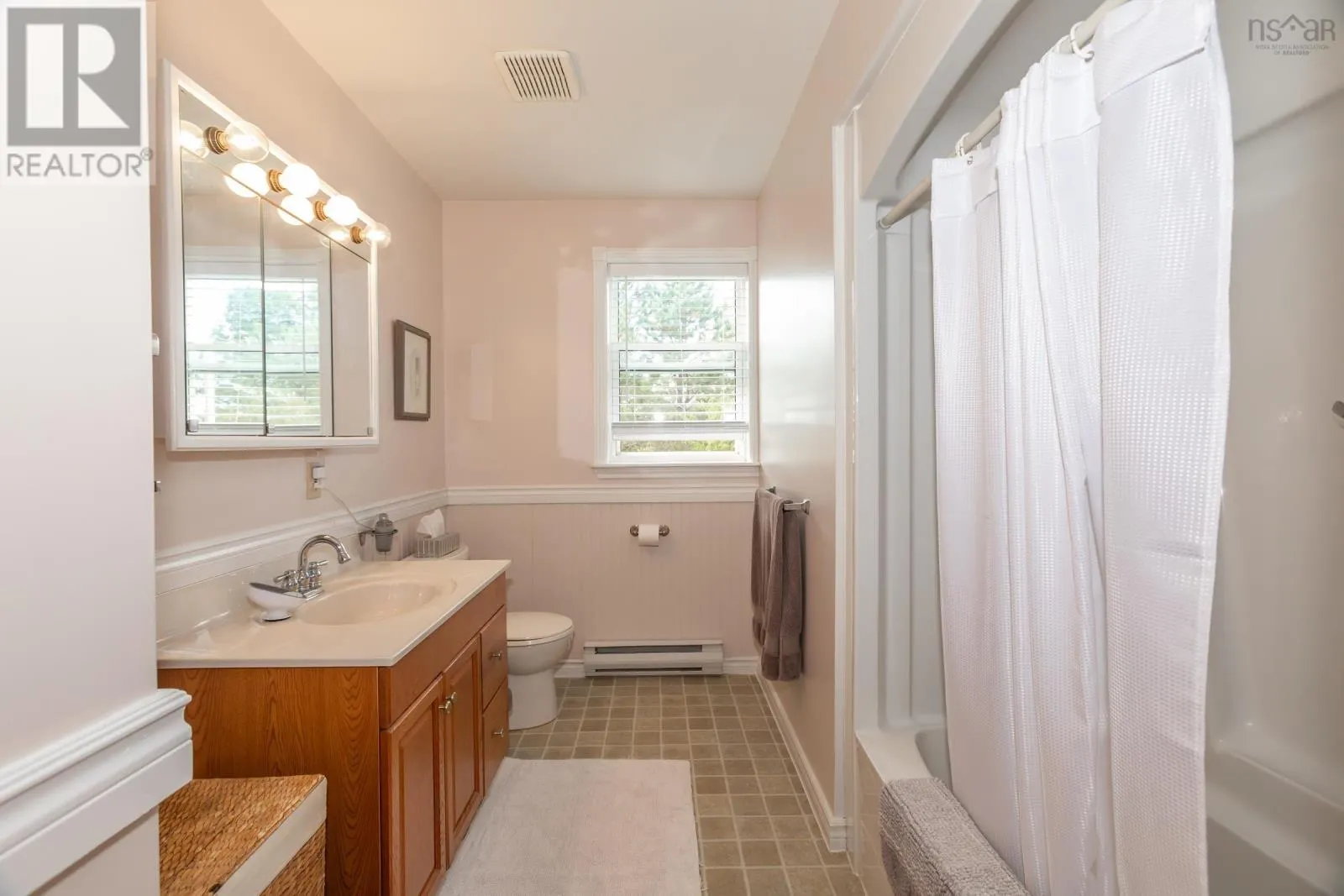 46 Riverview Drive