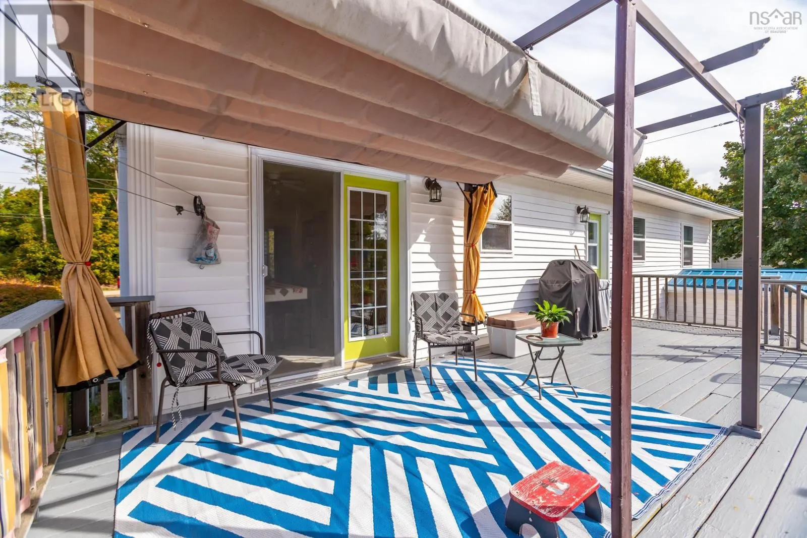 46 Riverview Drive