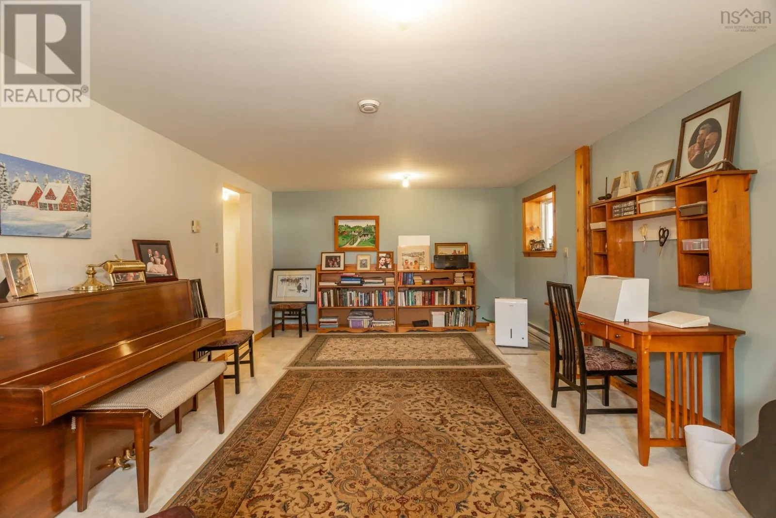 46 Riverview Drive
