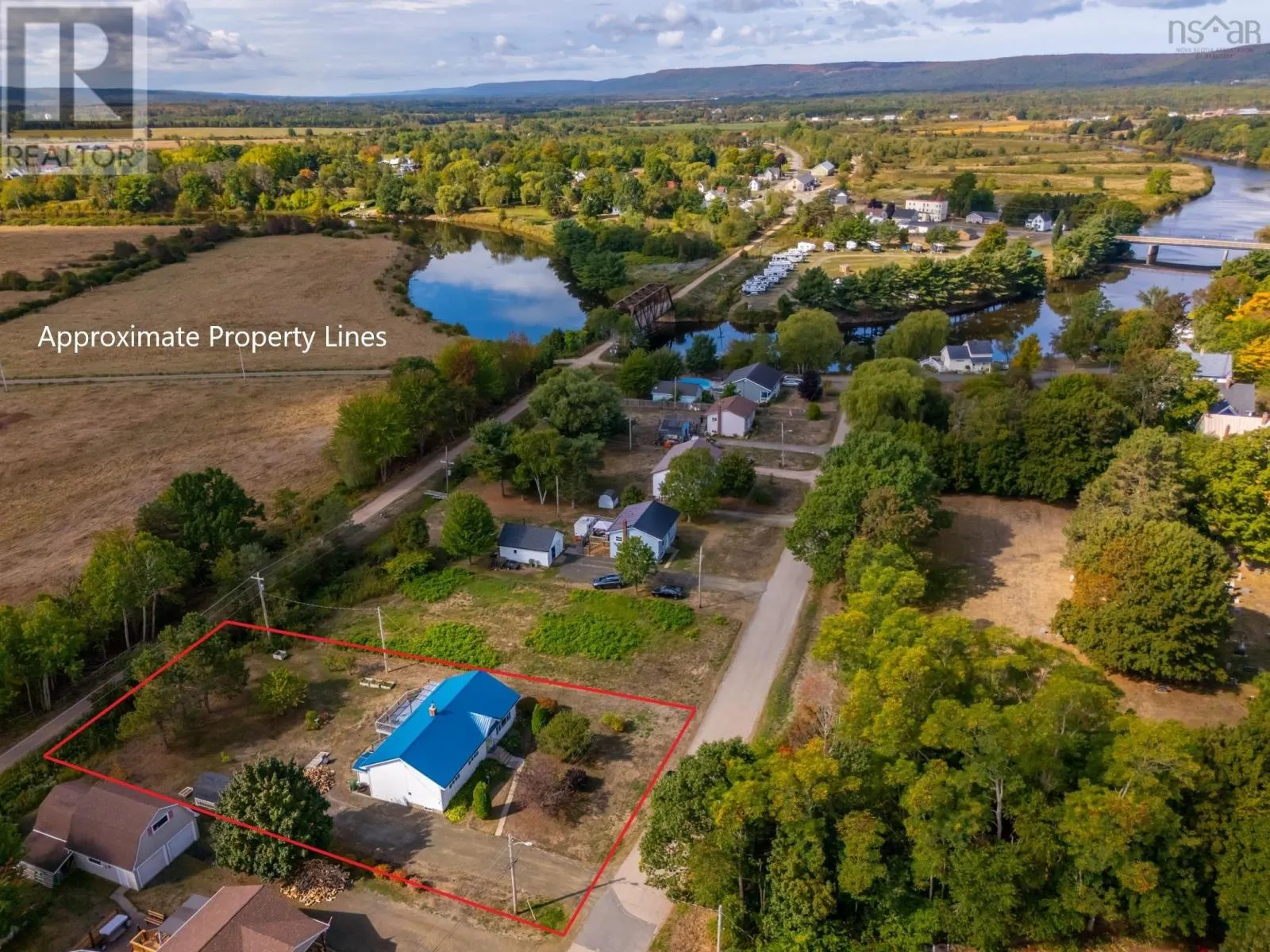 46 Riverview Drive