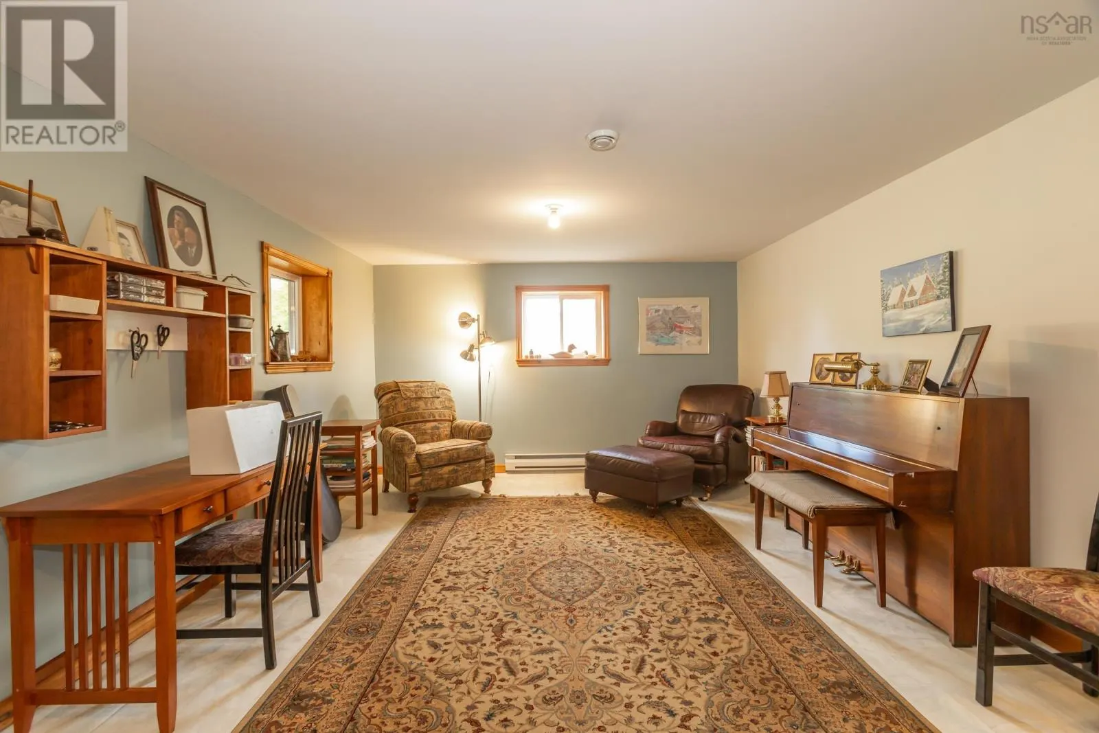 46 Riverview Drive