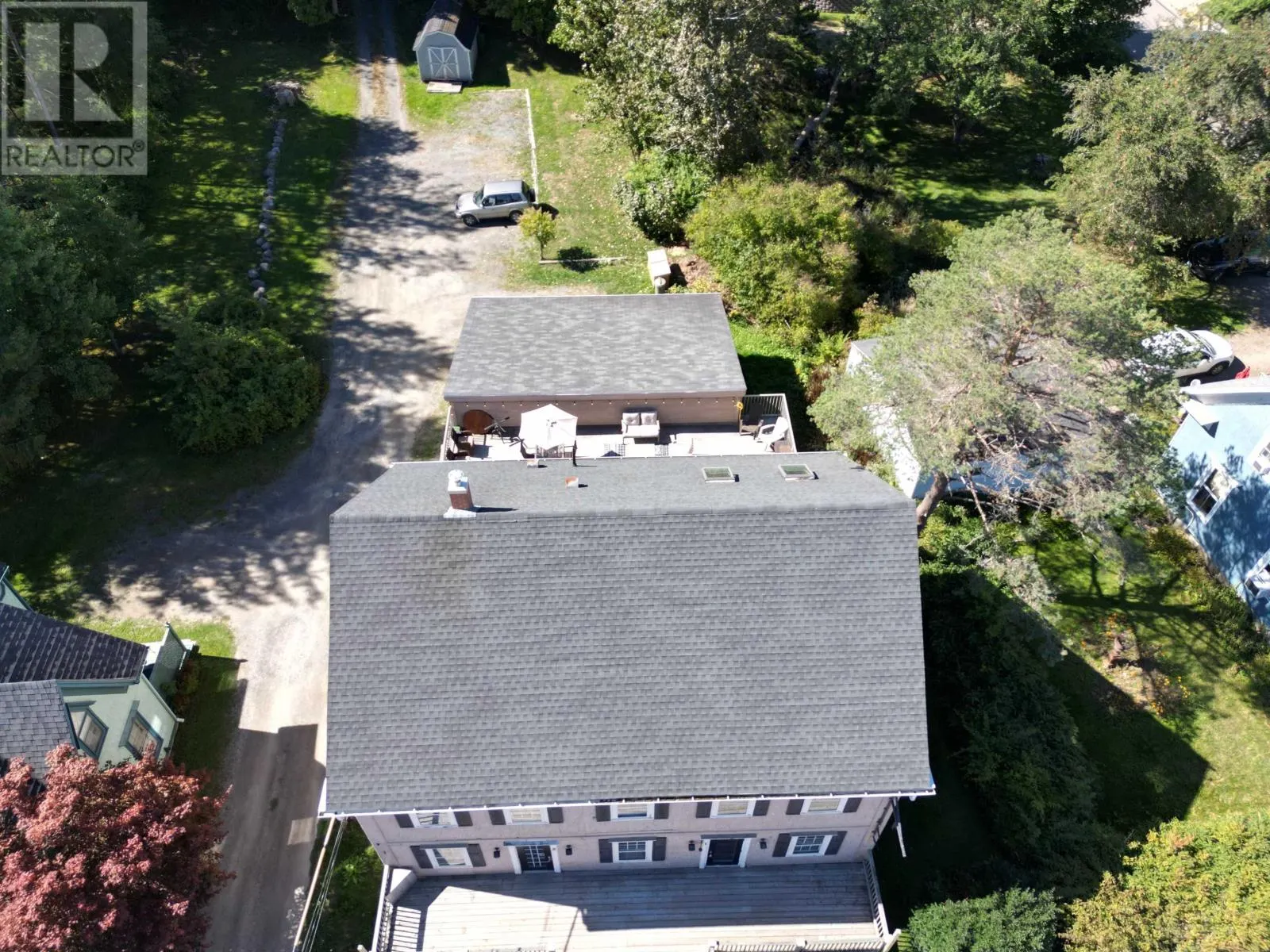 662 Main Street