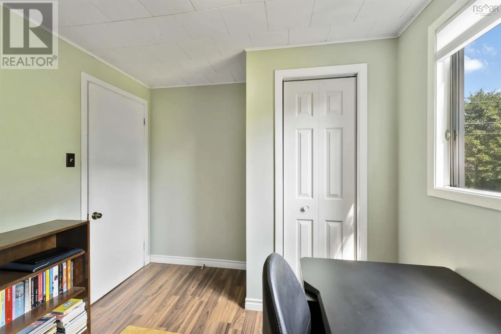 575 Aldershot Road