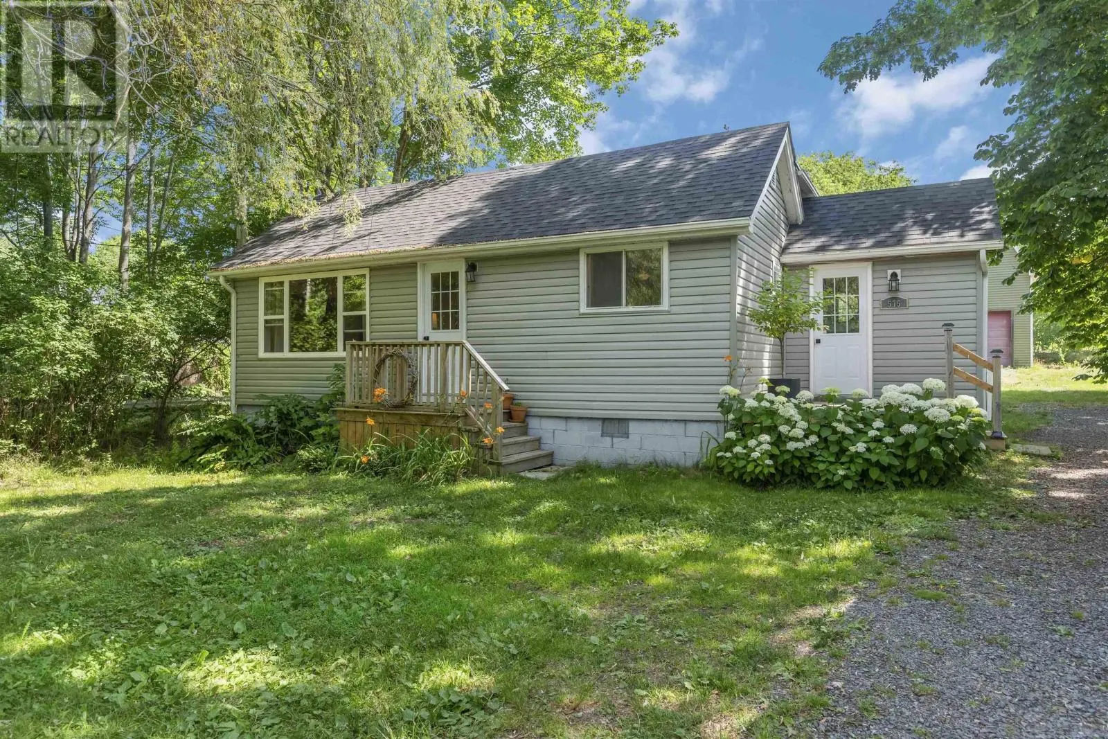 575 Aldershot Road