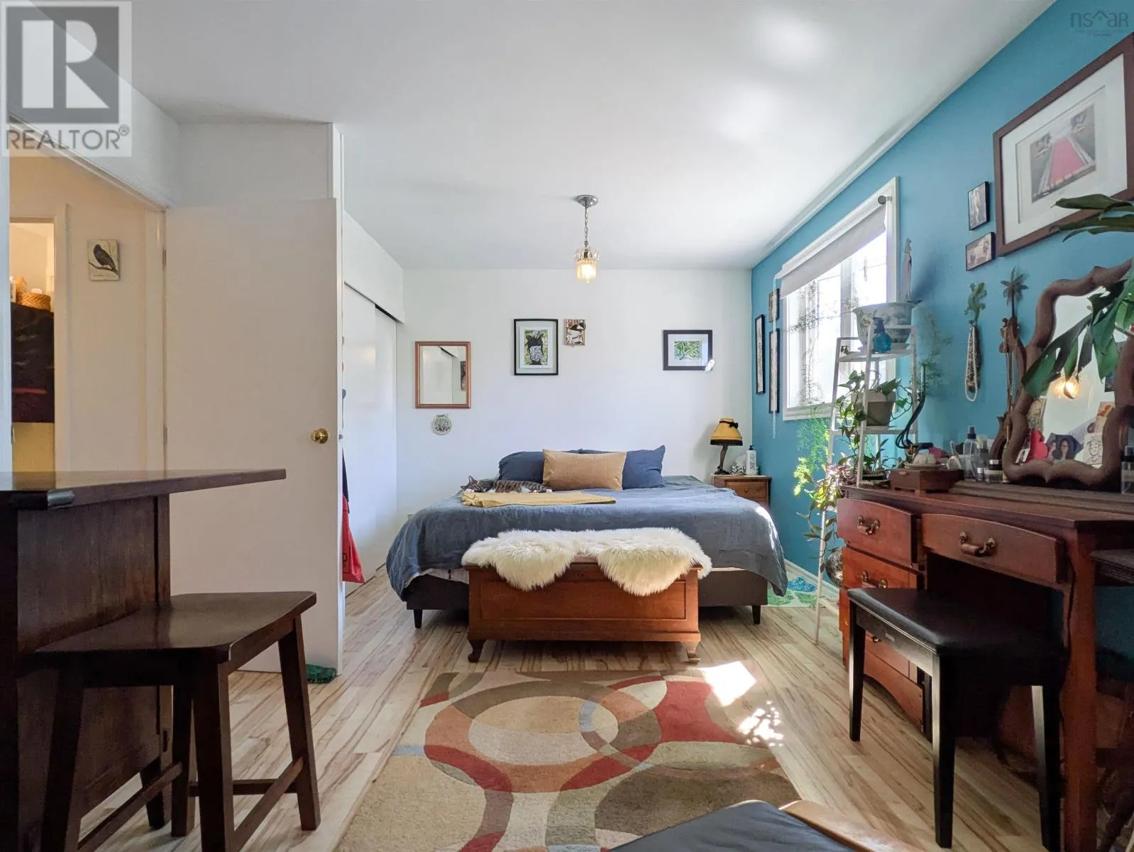 544 South Broadway Avenue