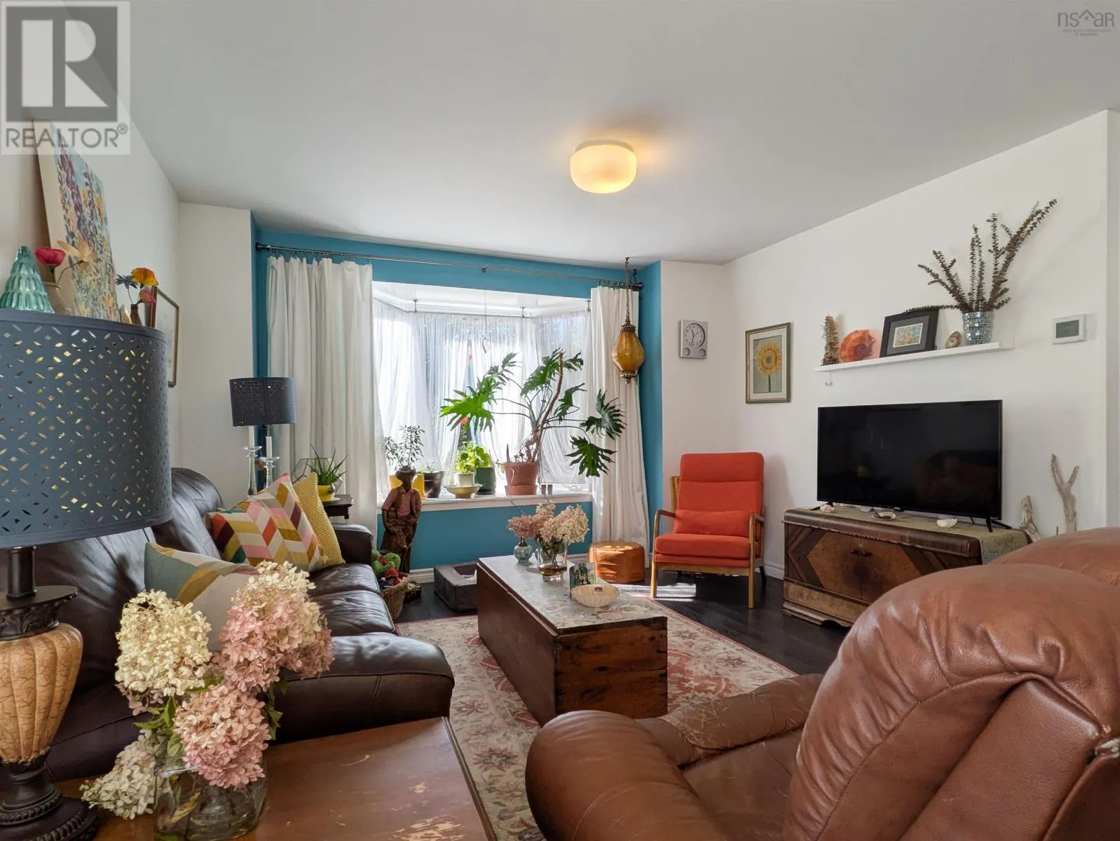 544 South Broadway Avenue