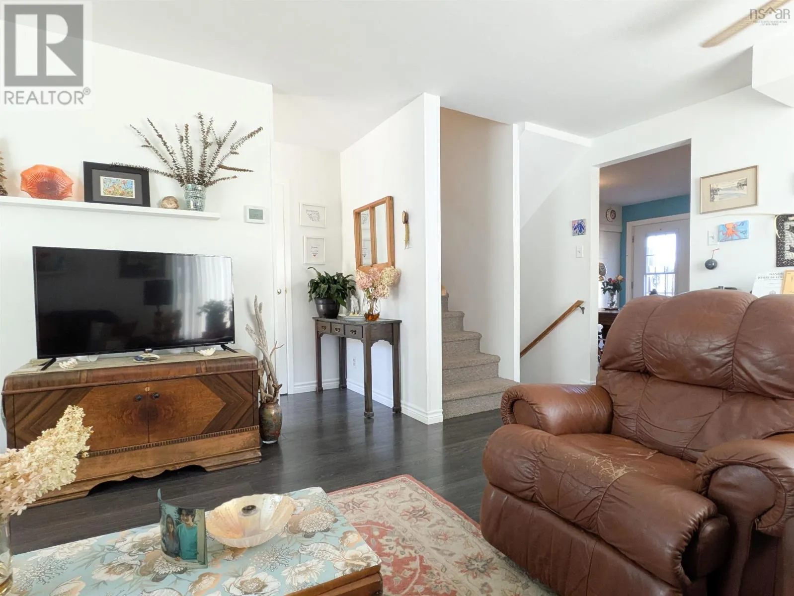544 South Broadway Avenue