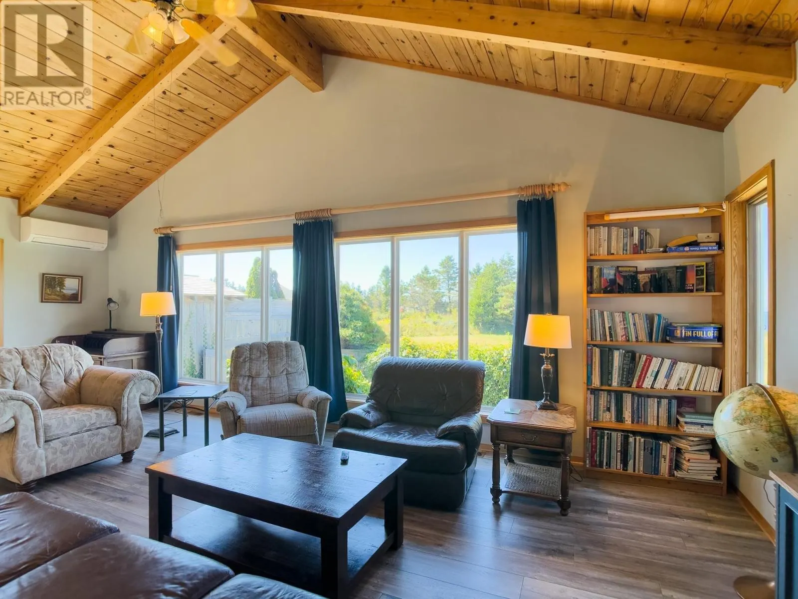 40 Country Lane