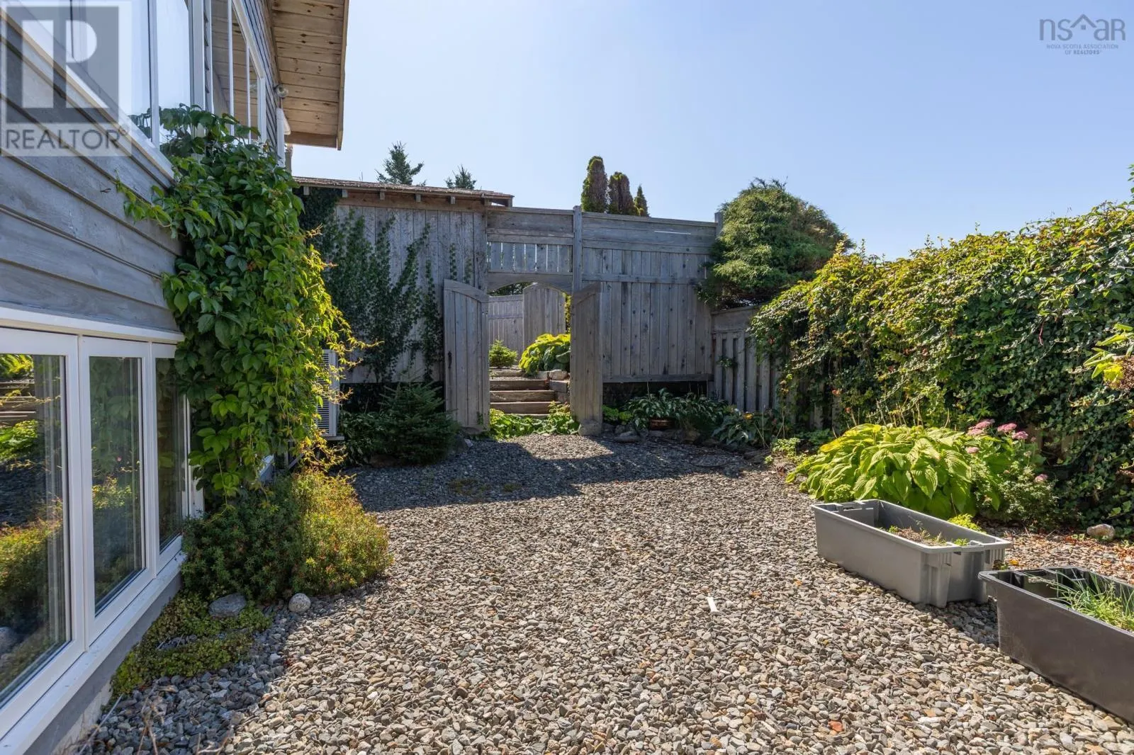 40 Country Lane