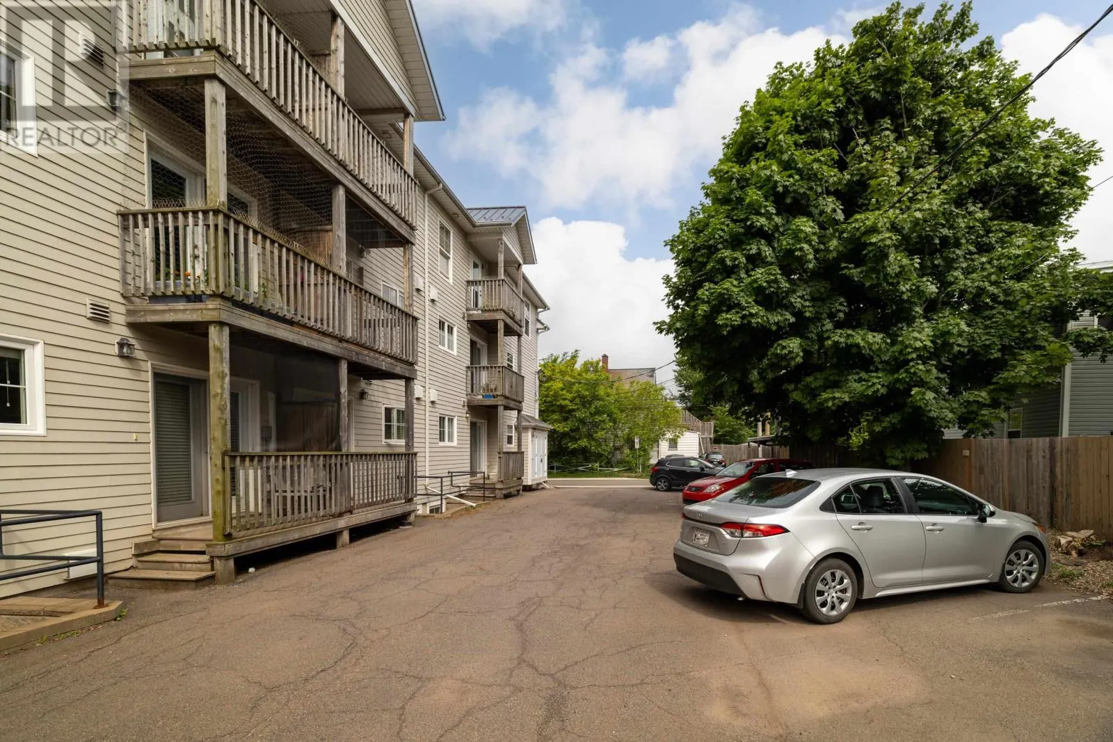 328 A Queen Street