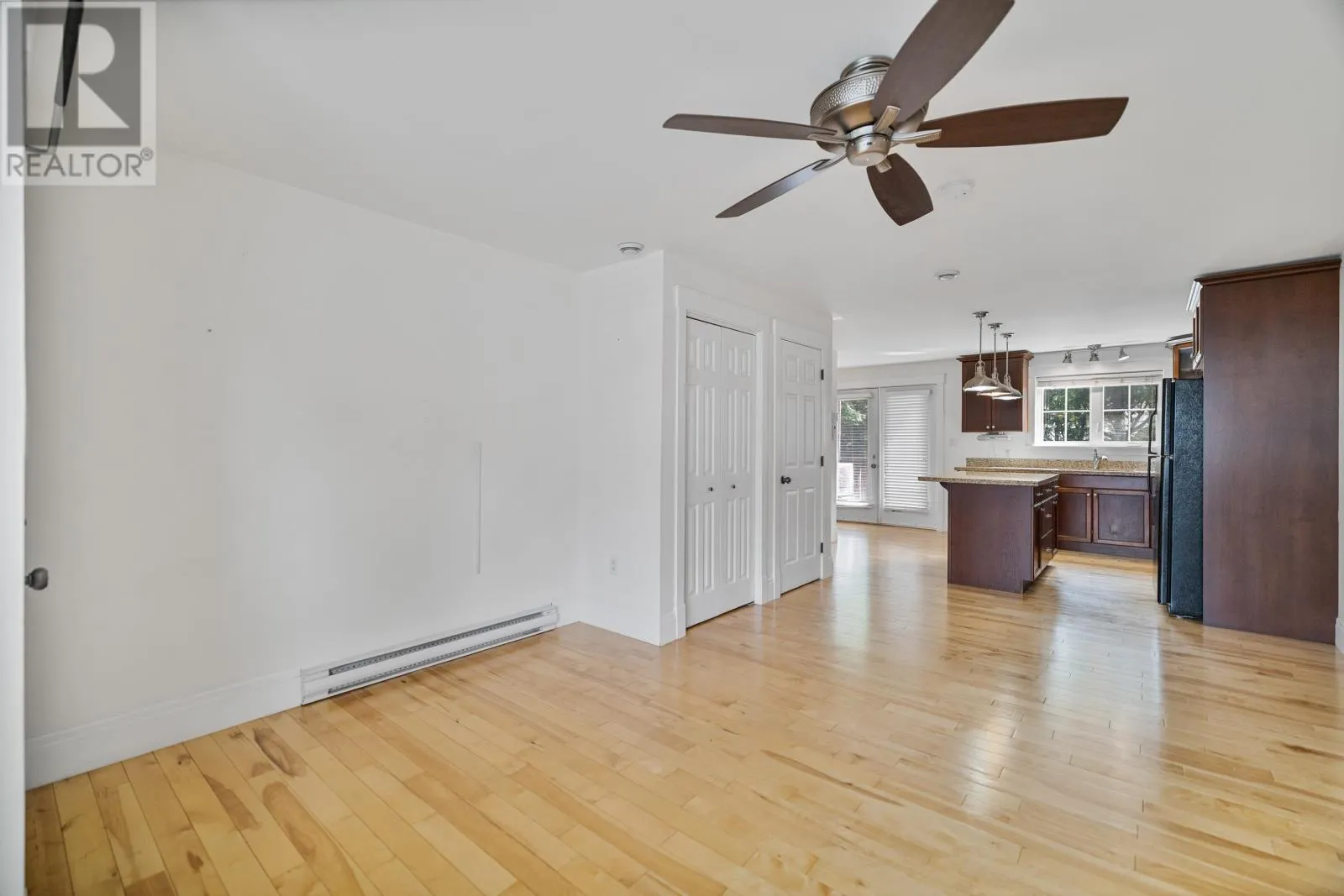 328 A Queen Street