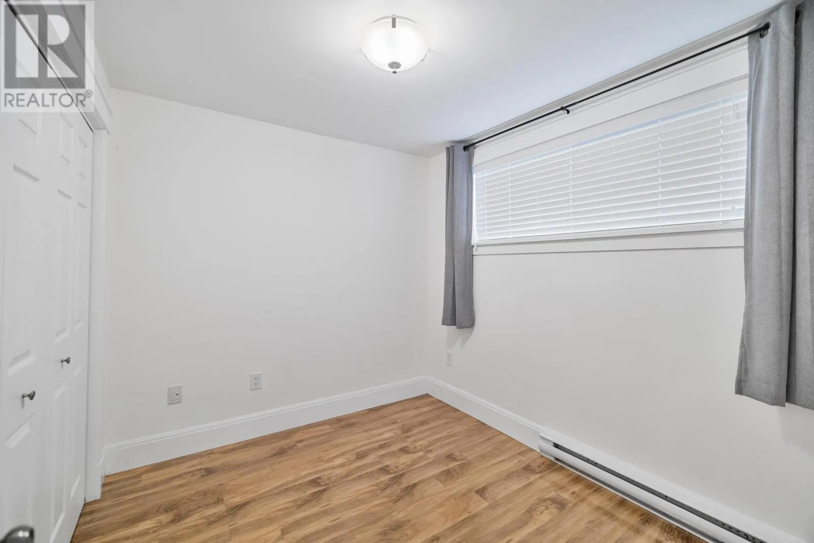328 A Queen Street