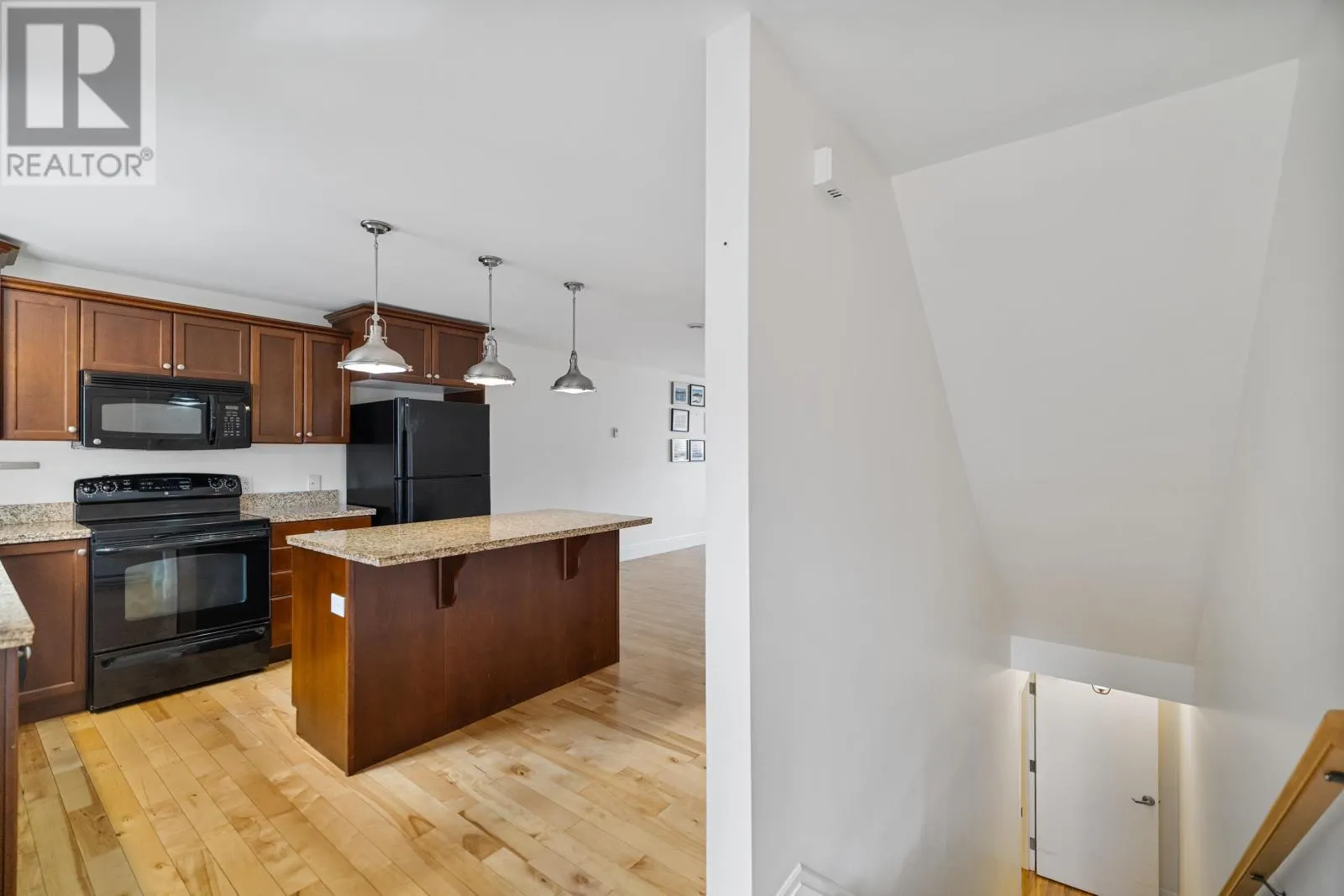 328 A Queen Street