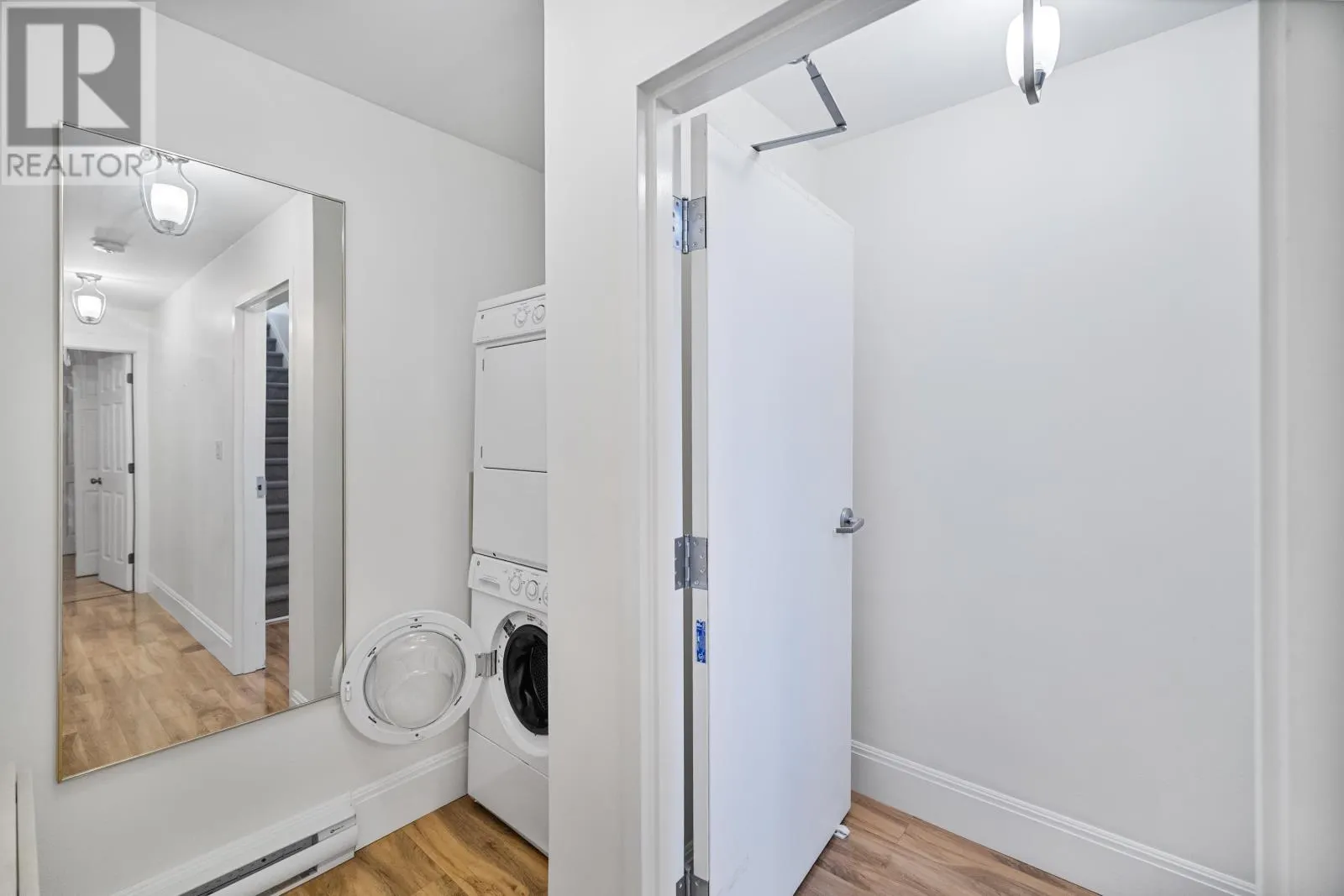 328 A Queen Street