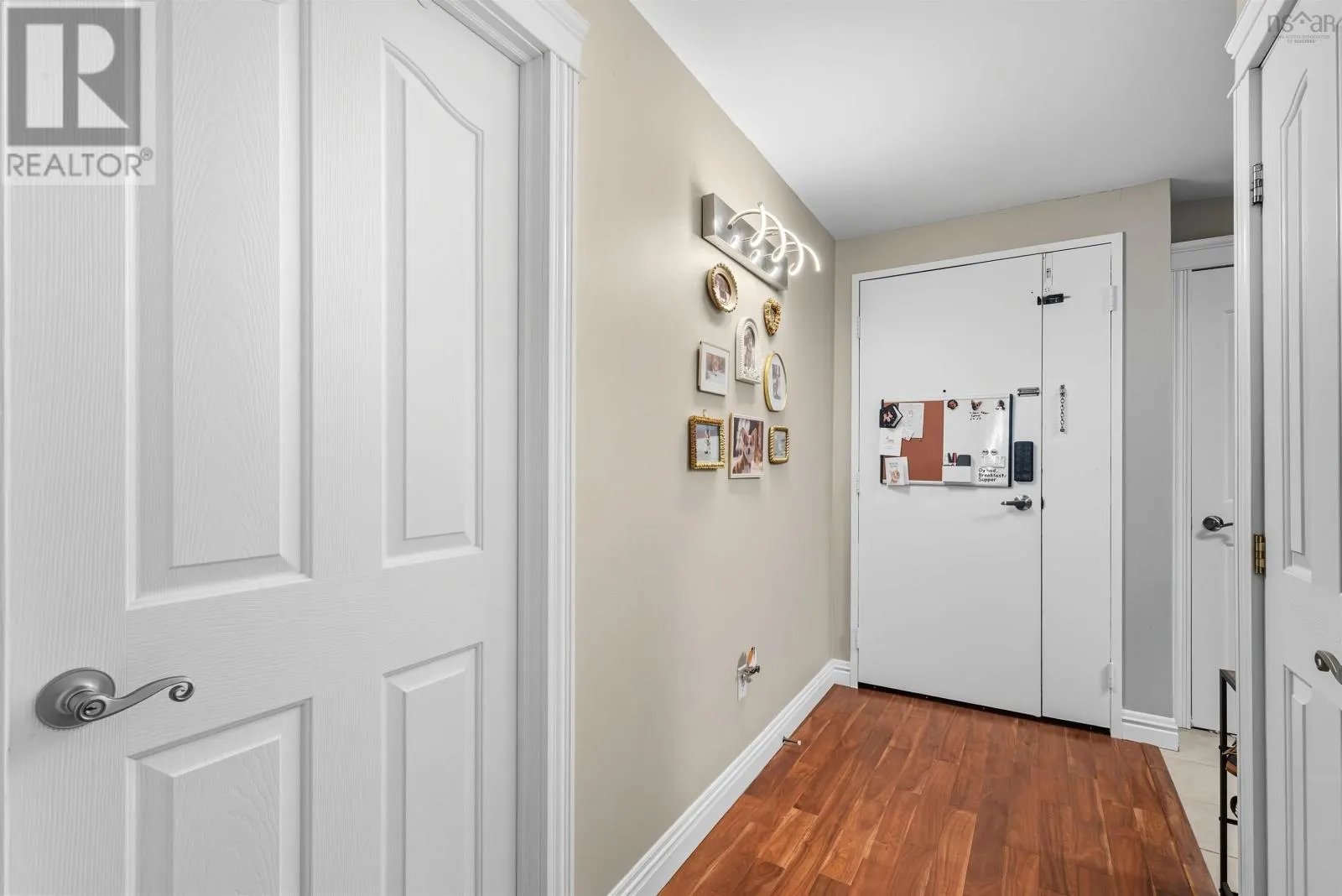 1601 6369 Coburg Road