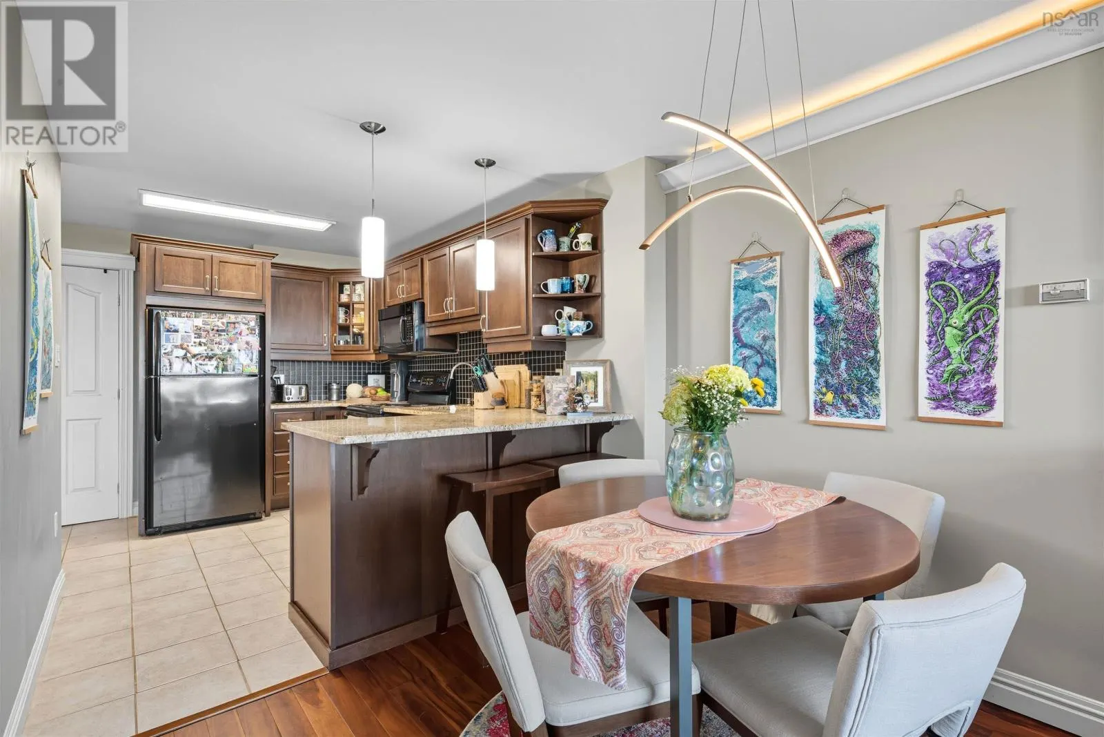 1601 6369 Coburg Road